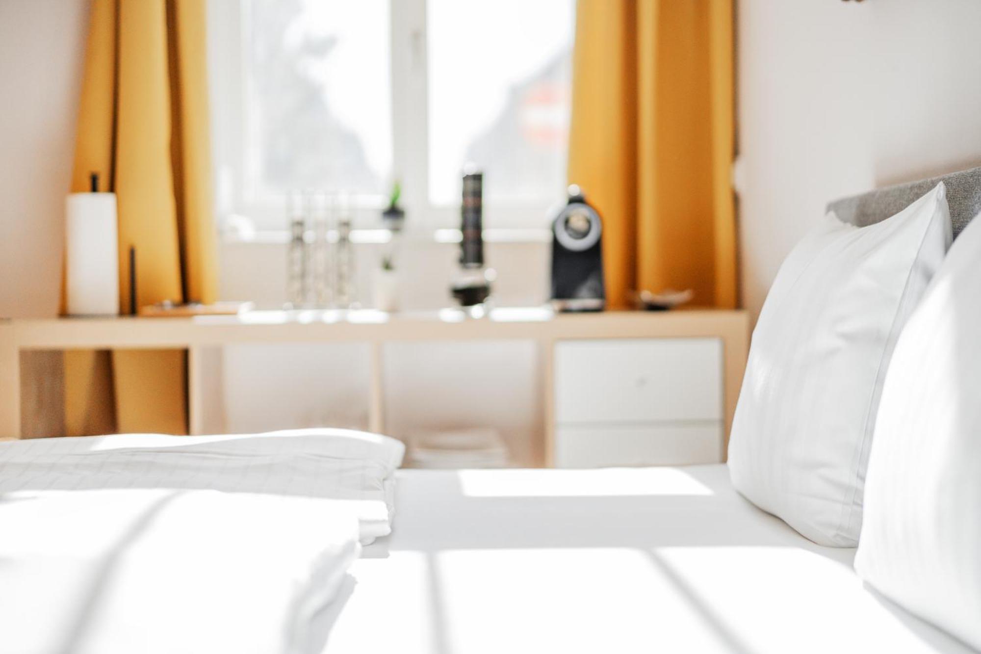 Classy Premium Studio With Free Parking Apartment *