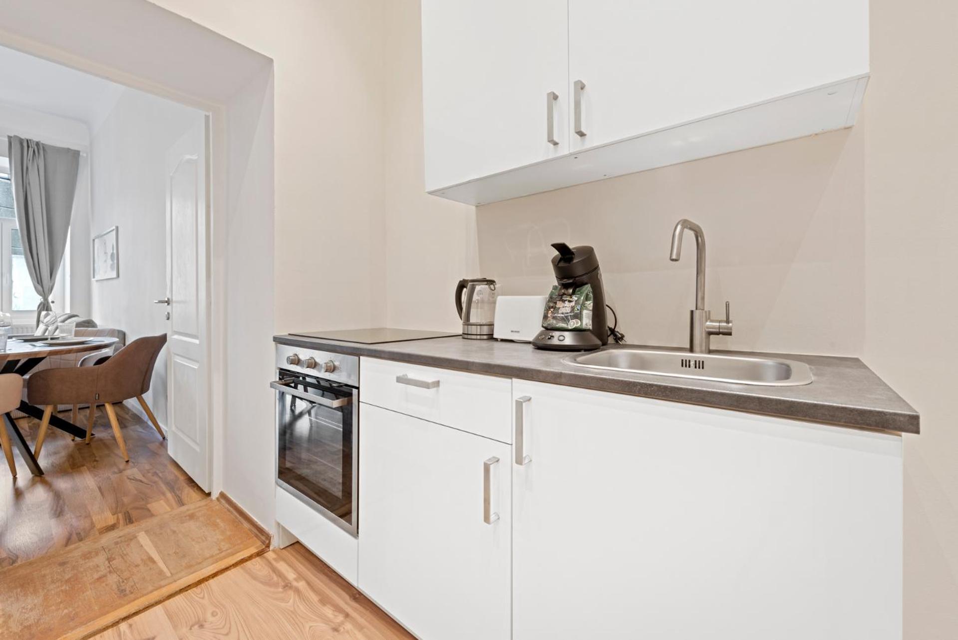 Apartment Cozy - 15 Min To City-centre - Contactless 24h Check-in