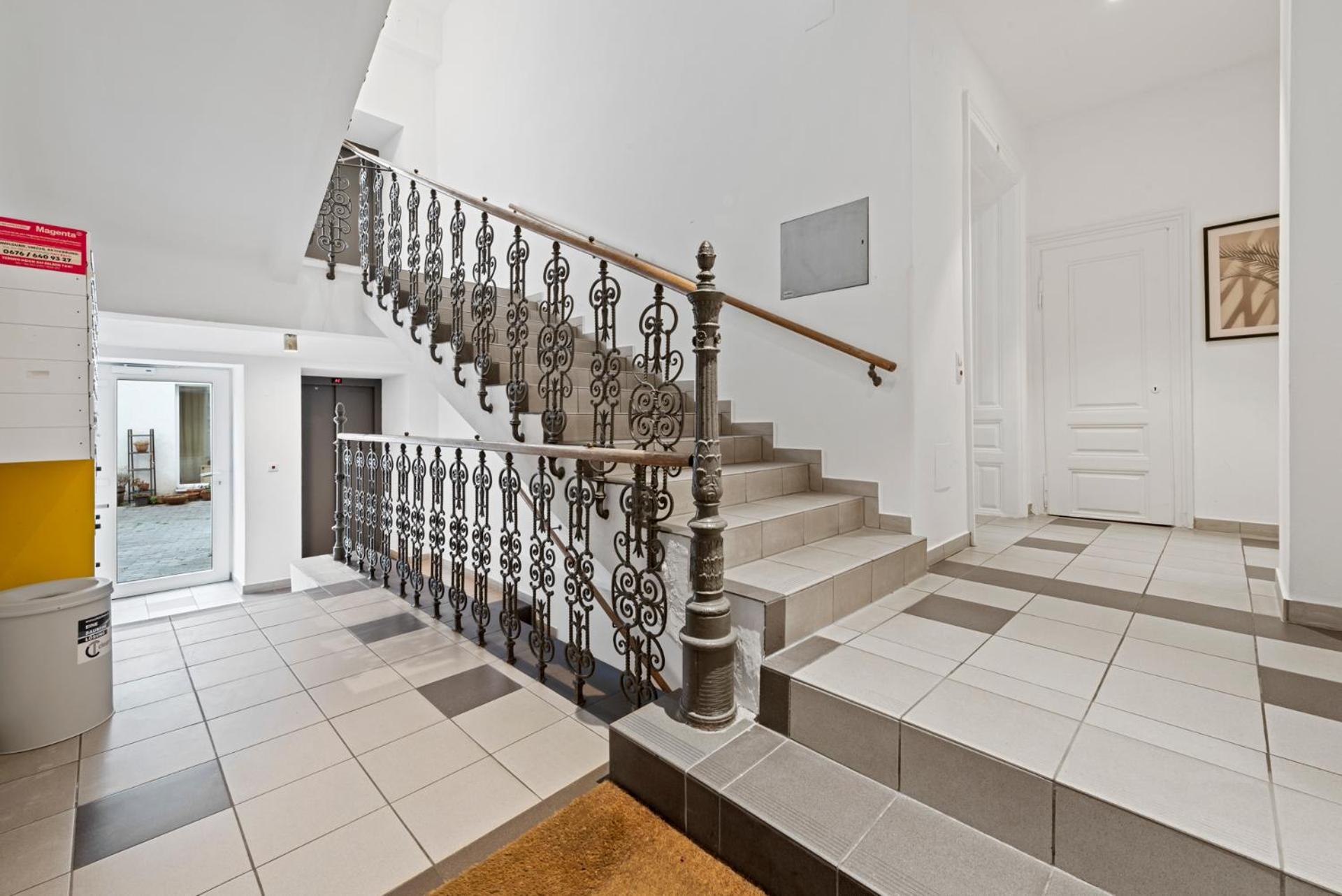 Apartment Cozy - 15 Min To City-centre - Contactless 24h Check-in