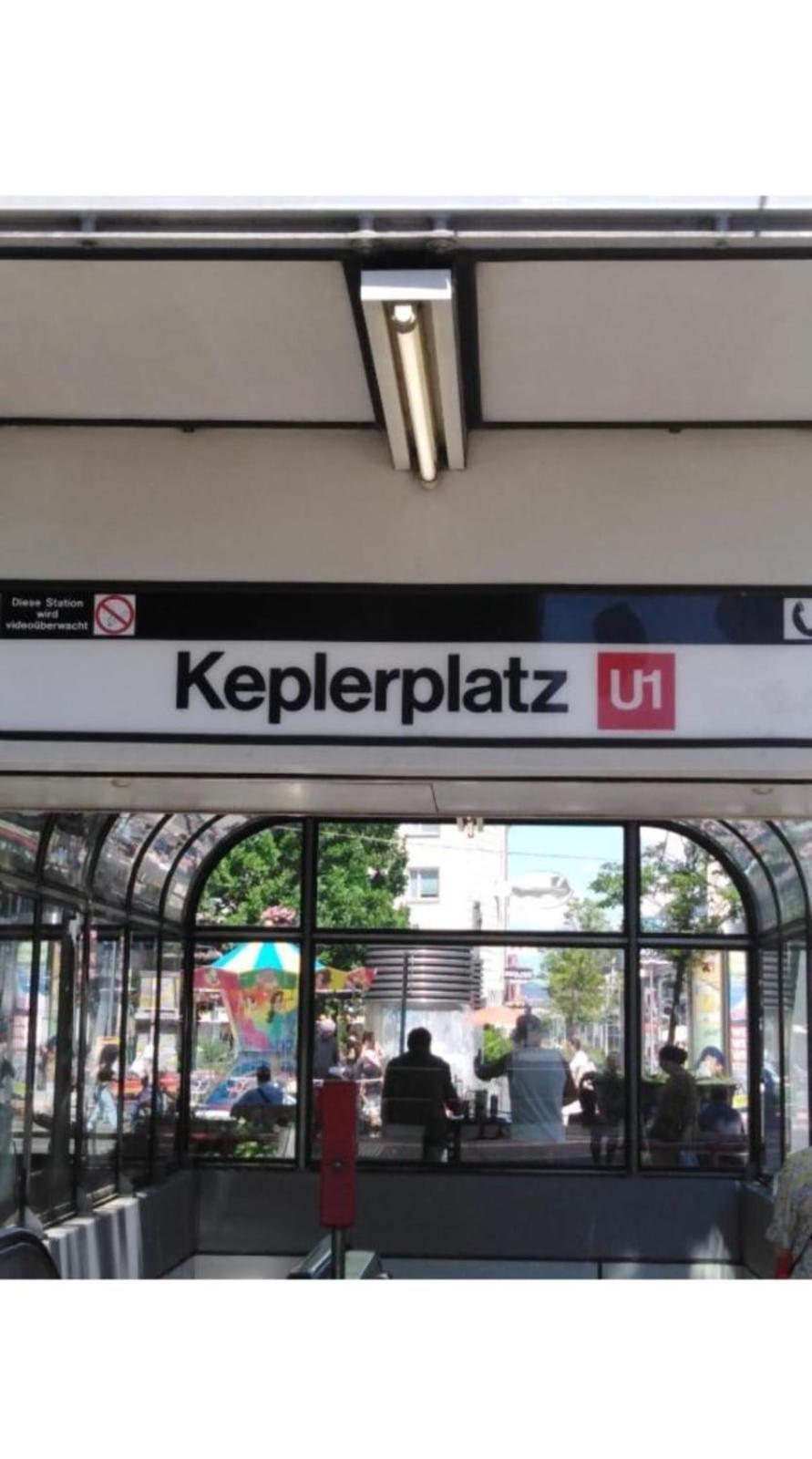 Nr 12 Vienna