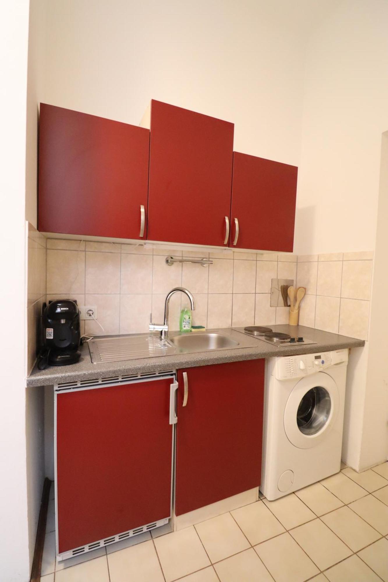 Cityplaza - 1020 Apartment *