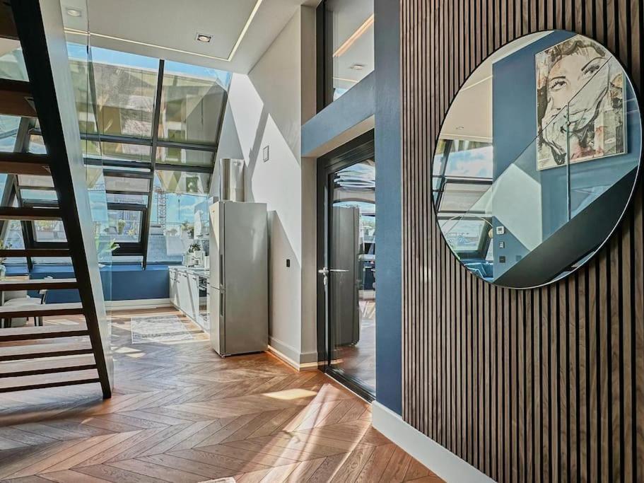 Next To Augarten Penthouse Rooftop Terrace * Vienna