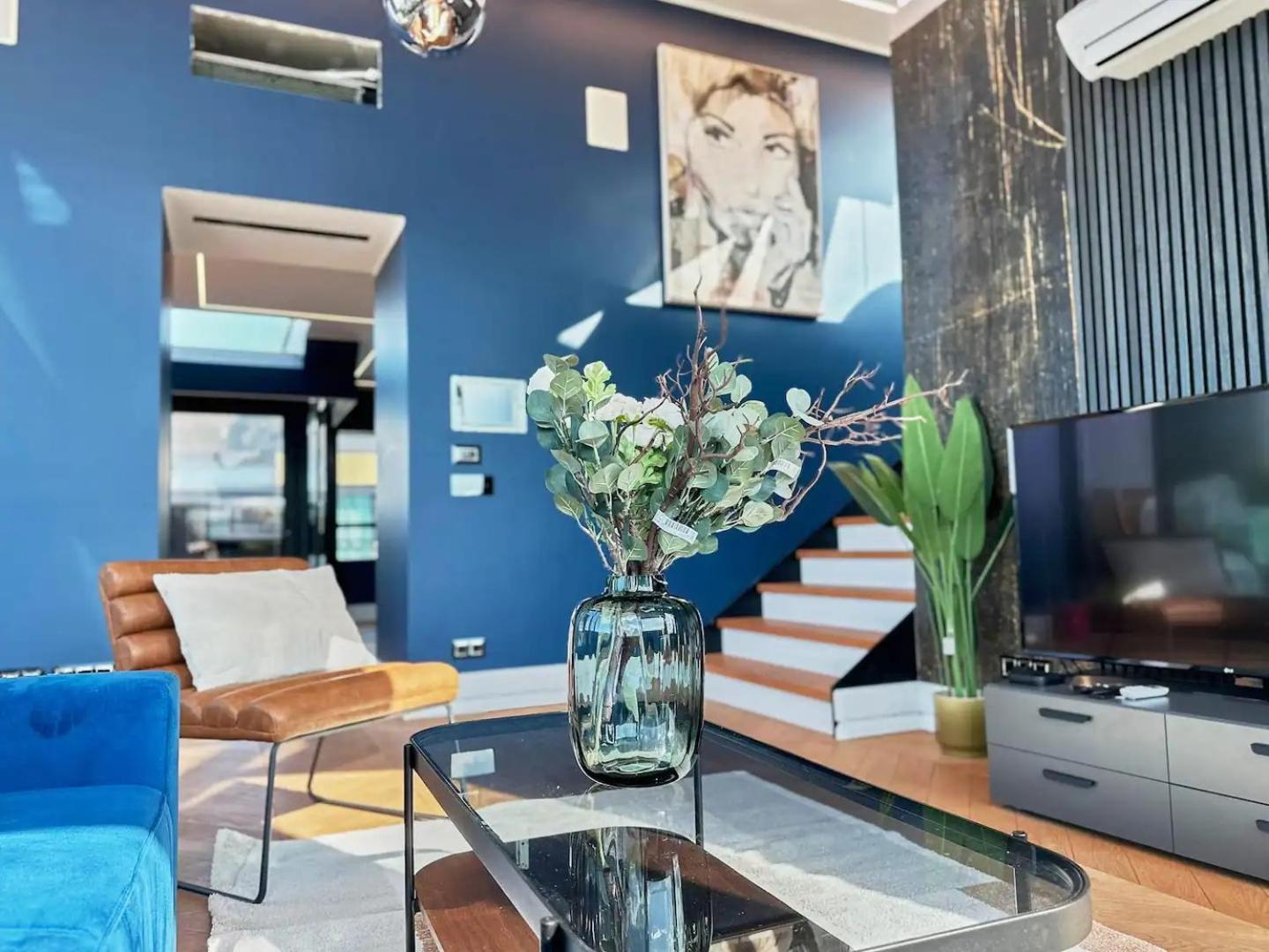 Appartamento Next To Augarten I Penthouse I Rooftop Terrace I *