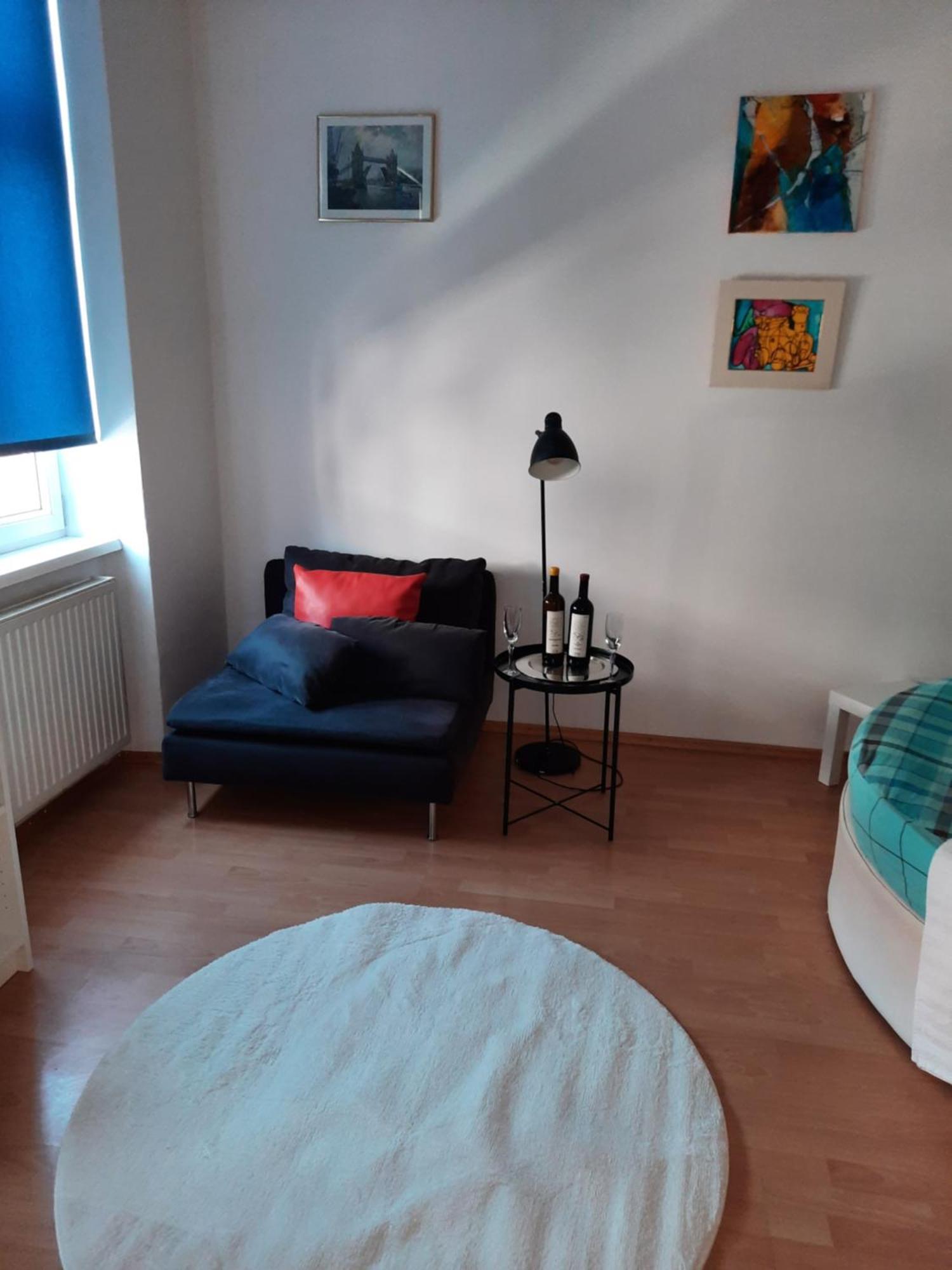 Romantic-1 Bedroom *