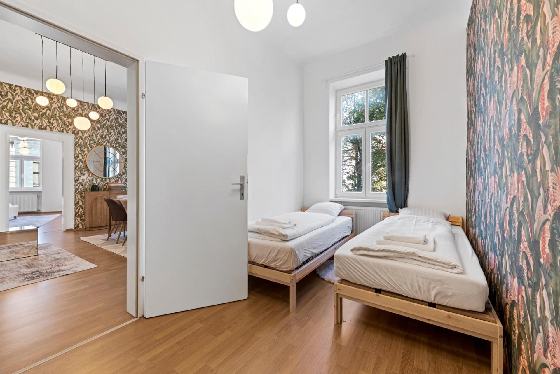 4ty3 - Schoenbrunn Is Calling Apartment *