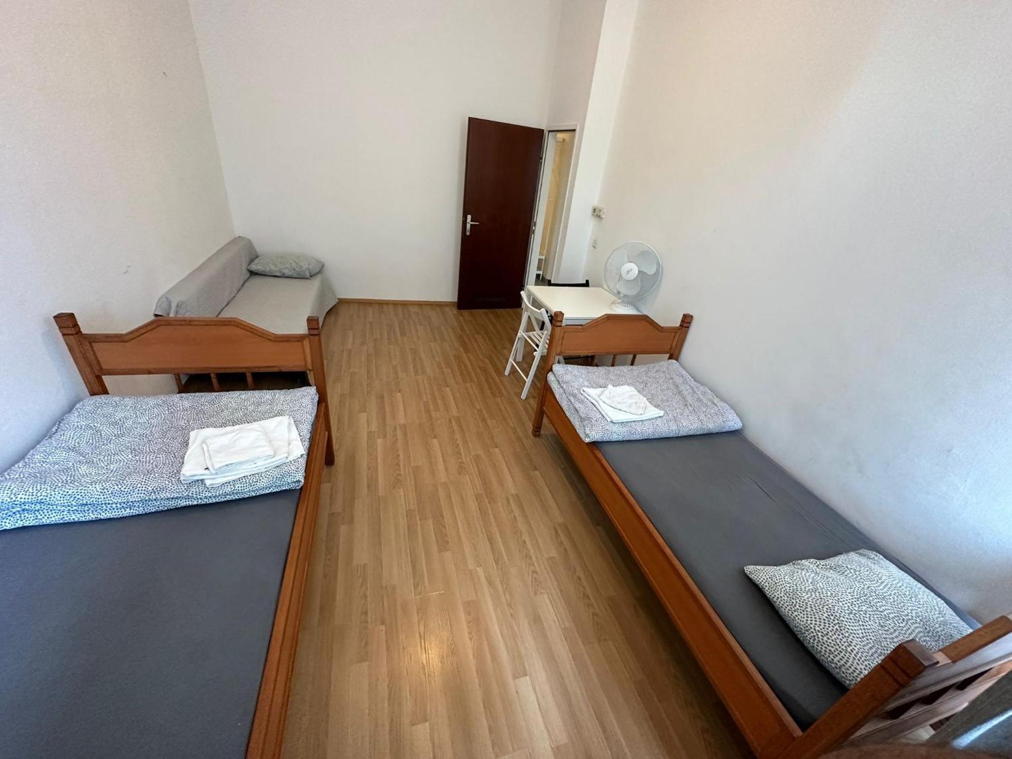 Apartment Fuer 4 Personen In 1180