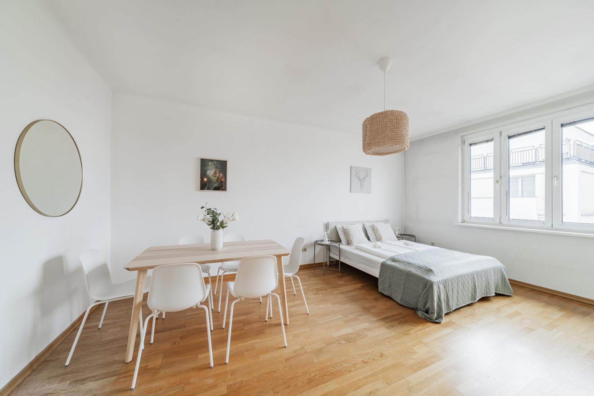 Gemuetliche 2-zimmer Im Herzen Wiens Apartment *