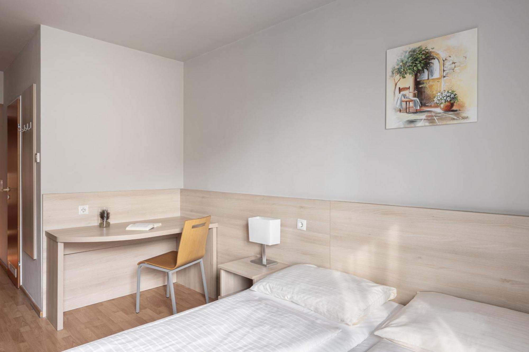 Mynext - Rudy Vienna