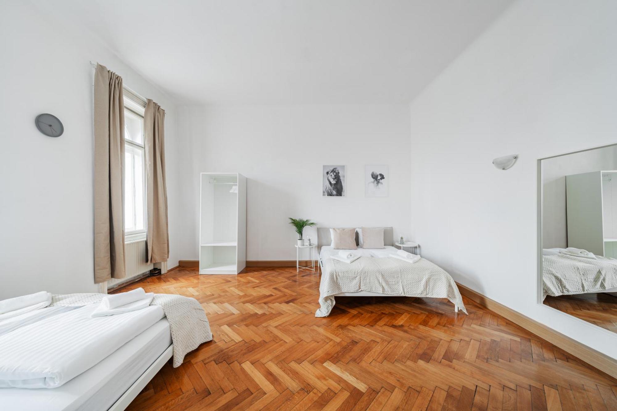 Mit 9 Schlafplaetze * Vienna