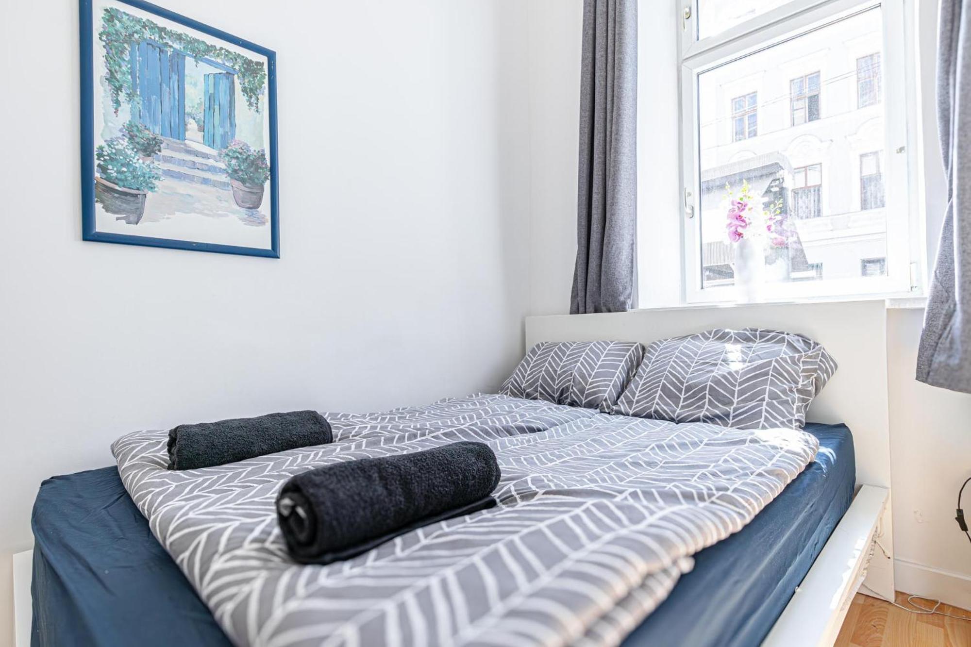 Apartment In A Shared Apartment, 6min To Lugner City *