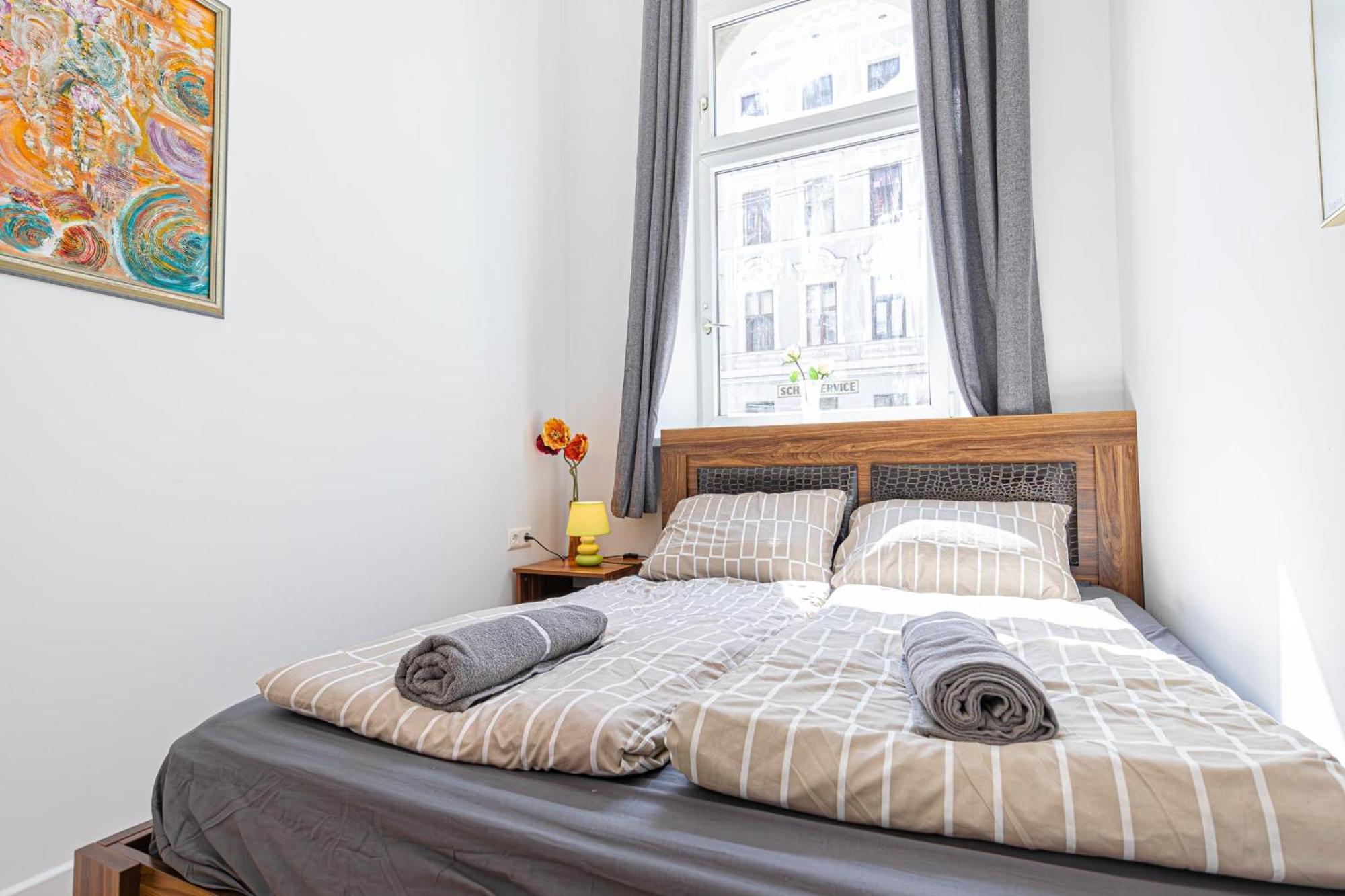 Apartamento In A Shared Apartment, 6min To Lugner City