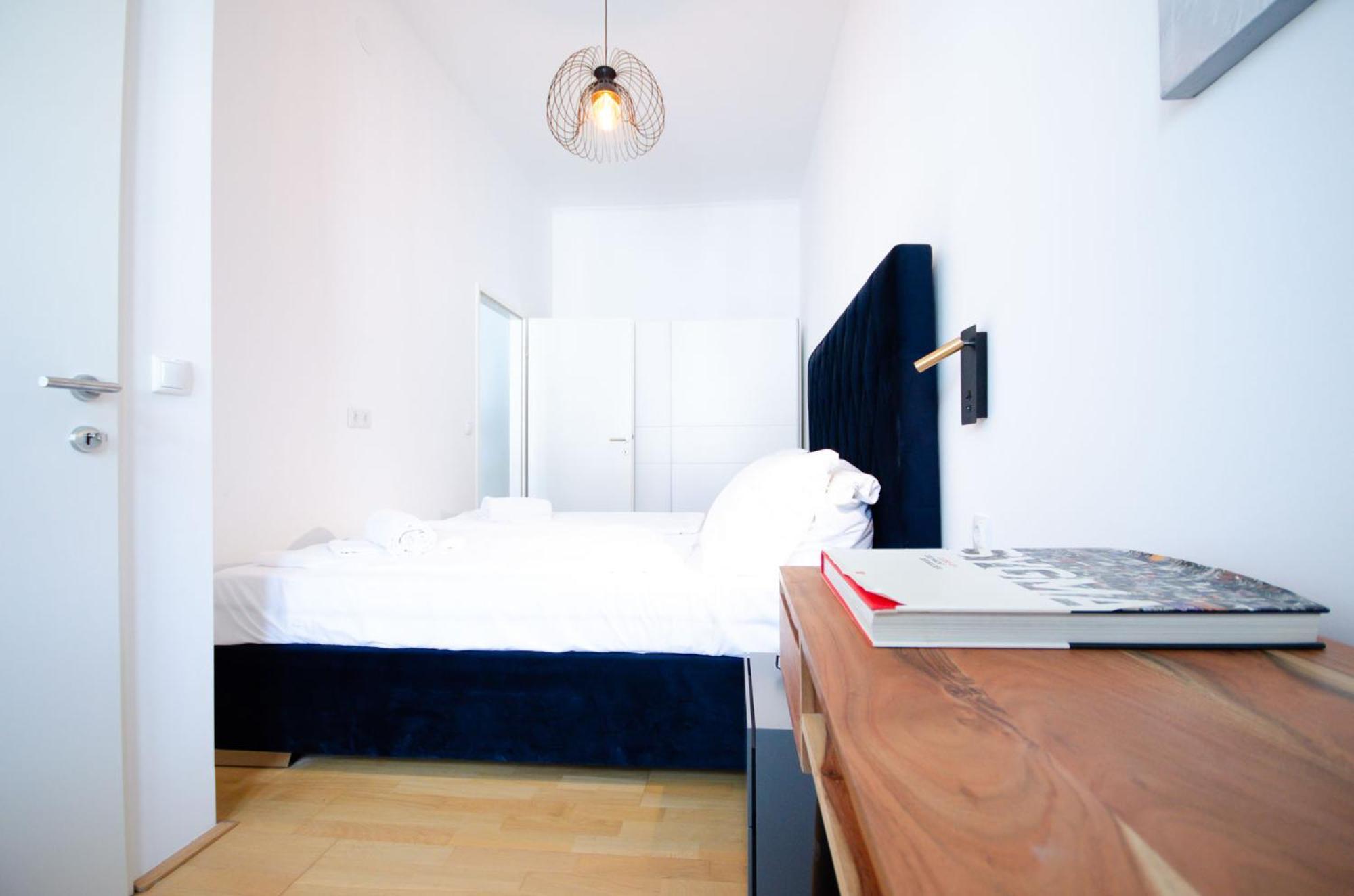 Charming Historical Near Centre Vienna
