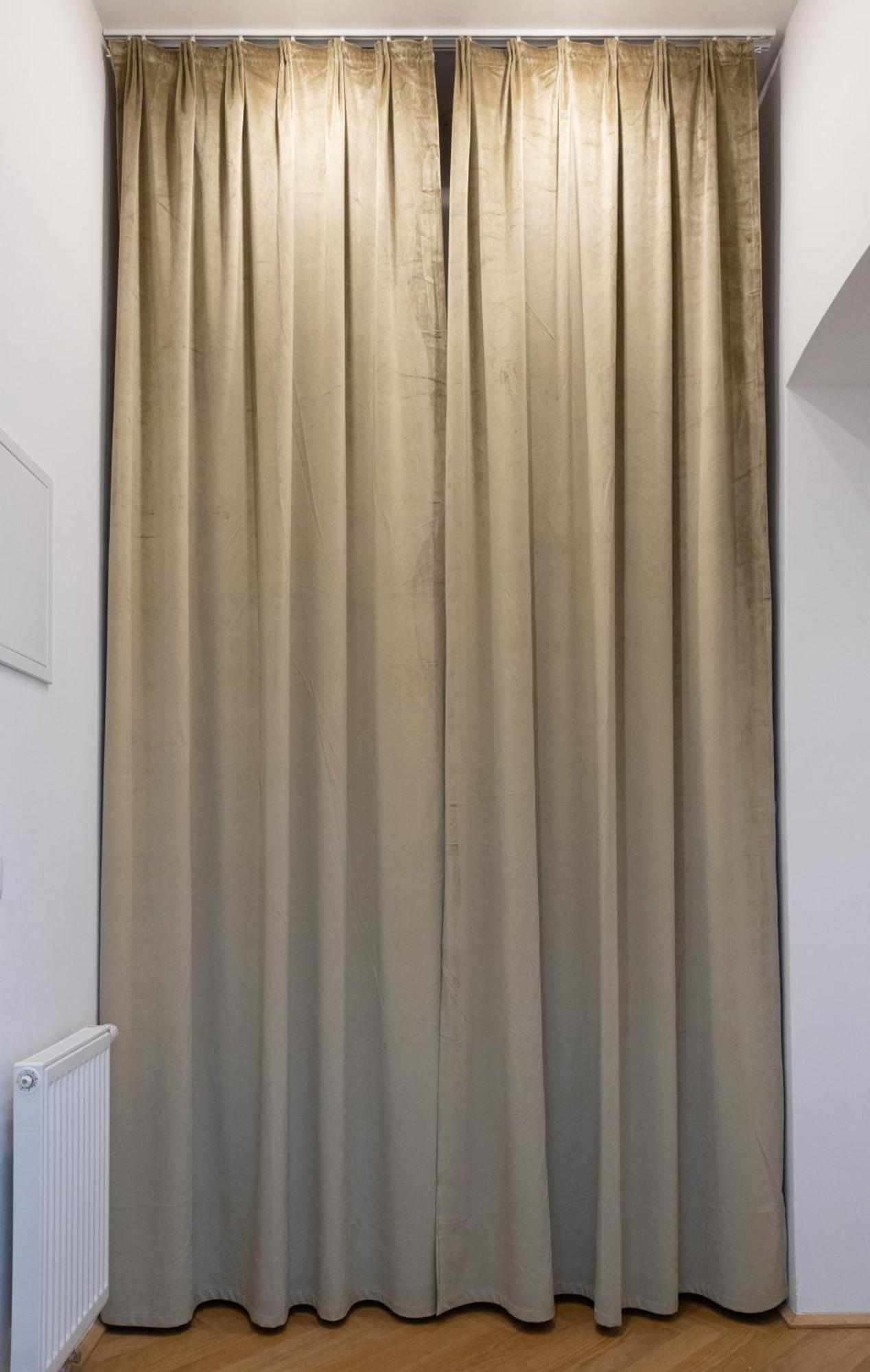 Charming Historical Near Centre Apartment Vienna