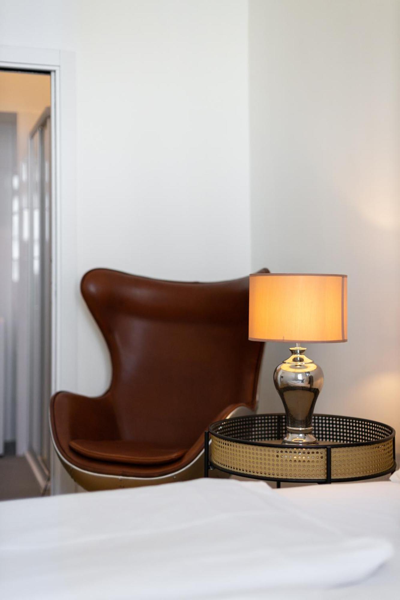 Charming Historical Near Centre Apartment Vienna