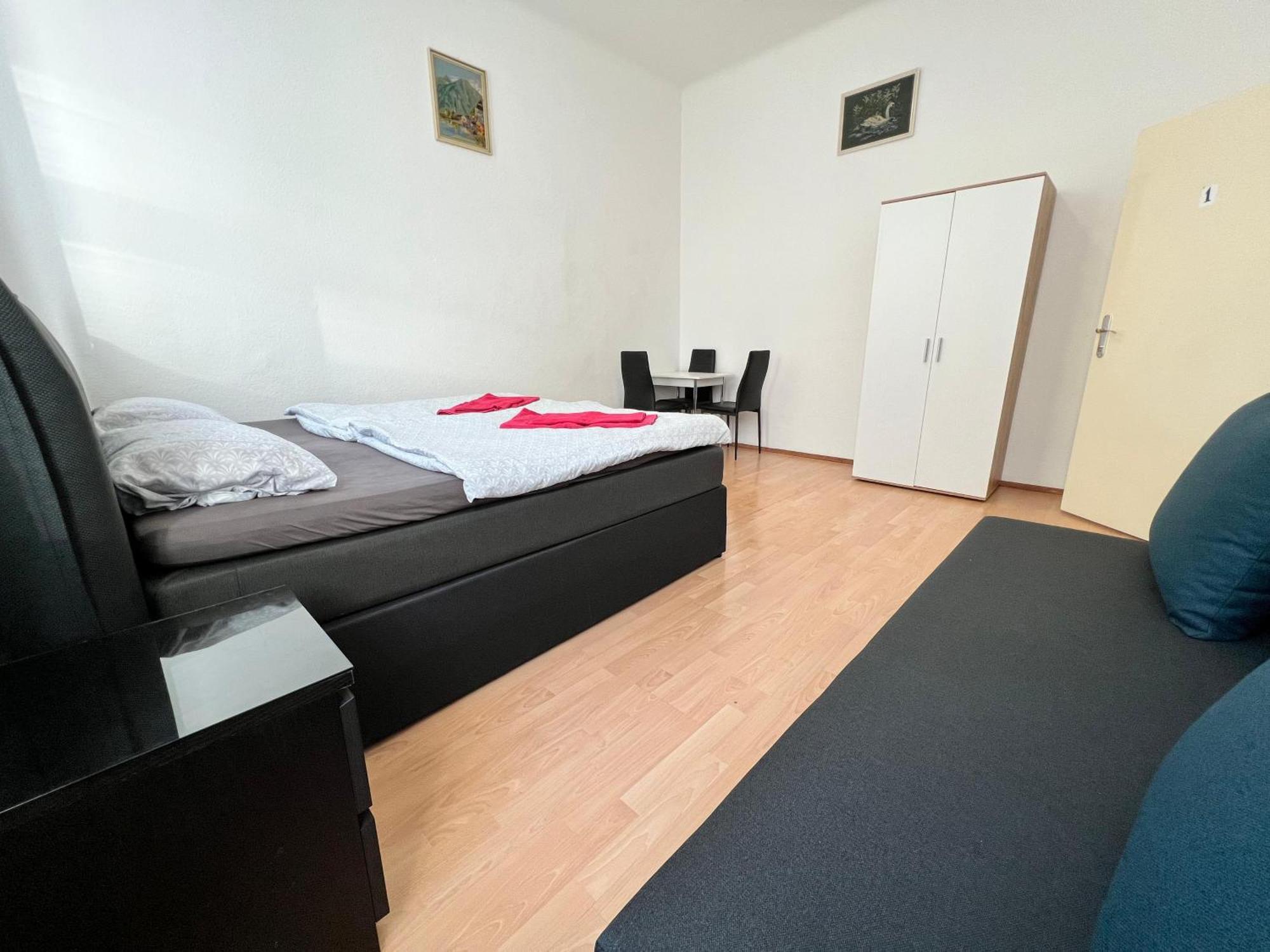 Affordable 3br Shared Apt Near Meidling Station *