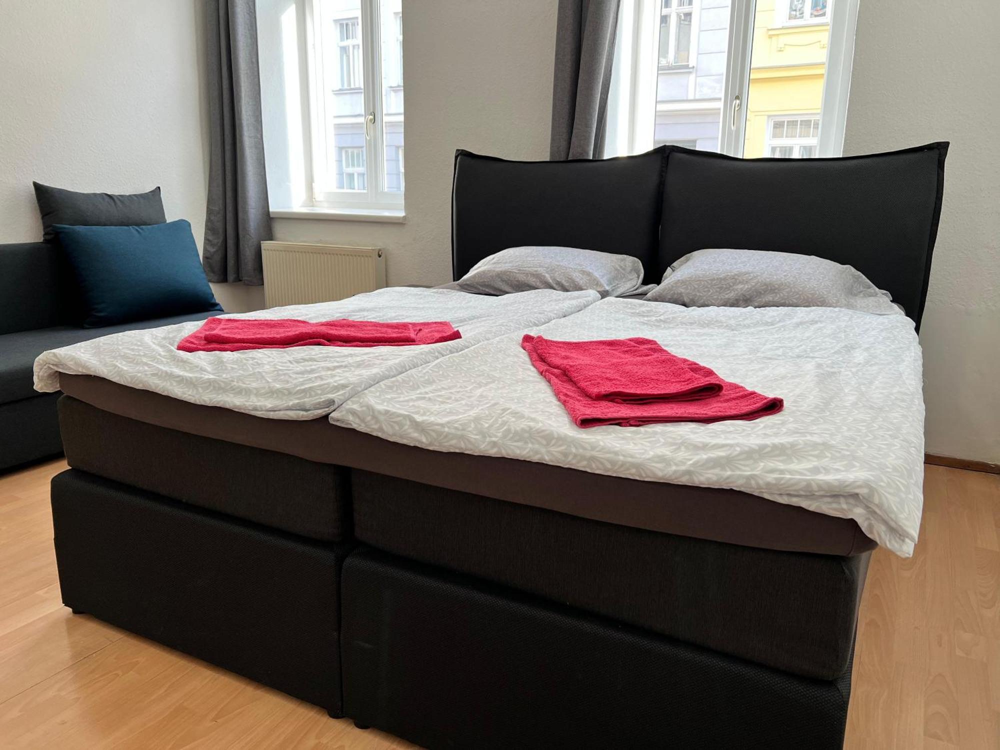 Affordable 3br Shared Apt Near Meidling Station Vienna