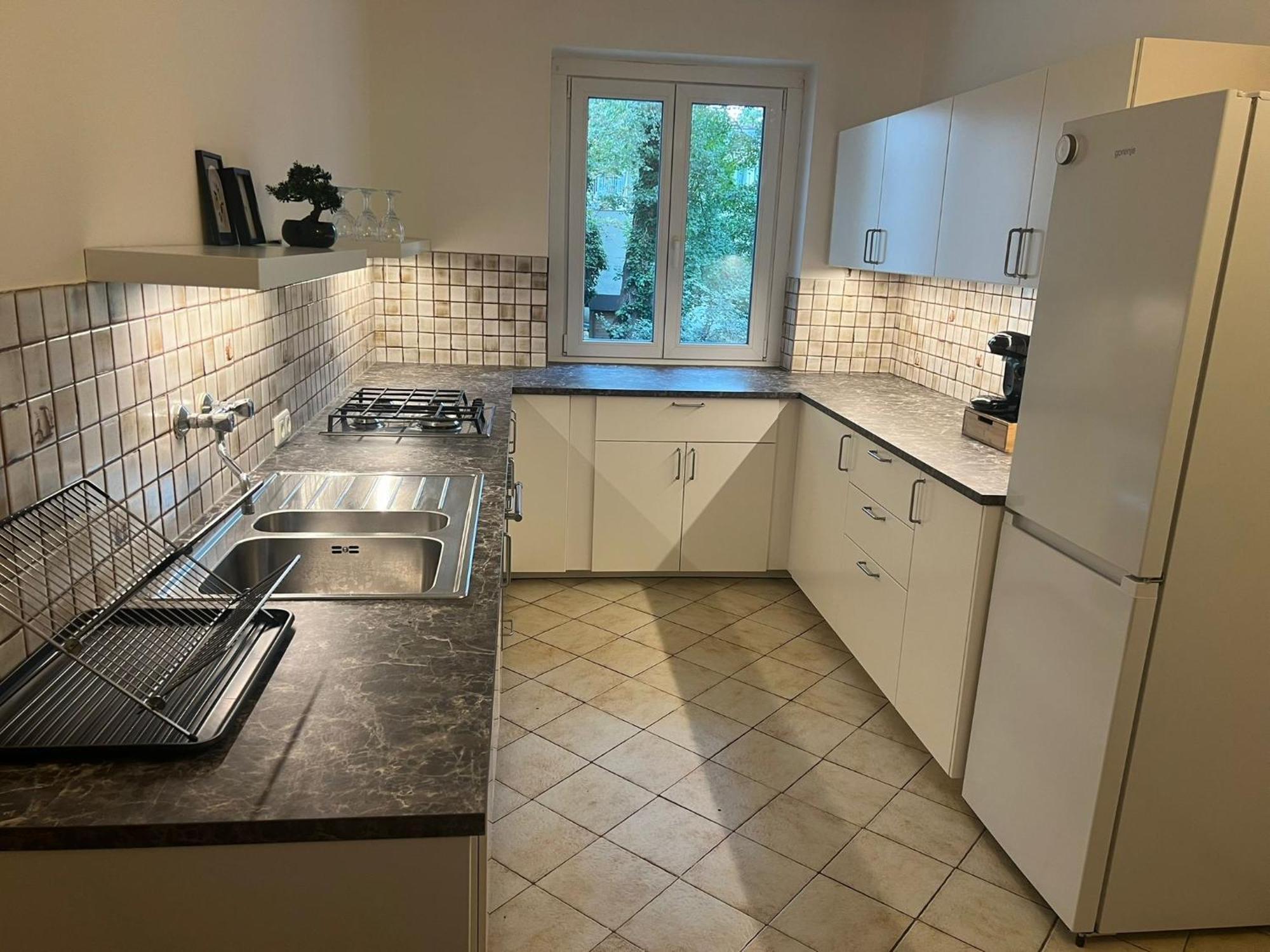 Apartment Enkplatz 2