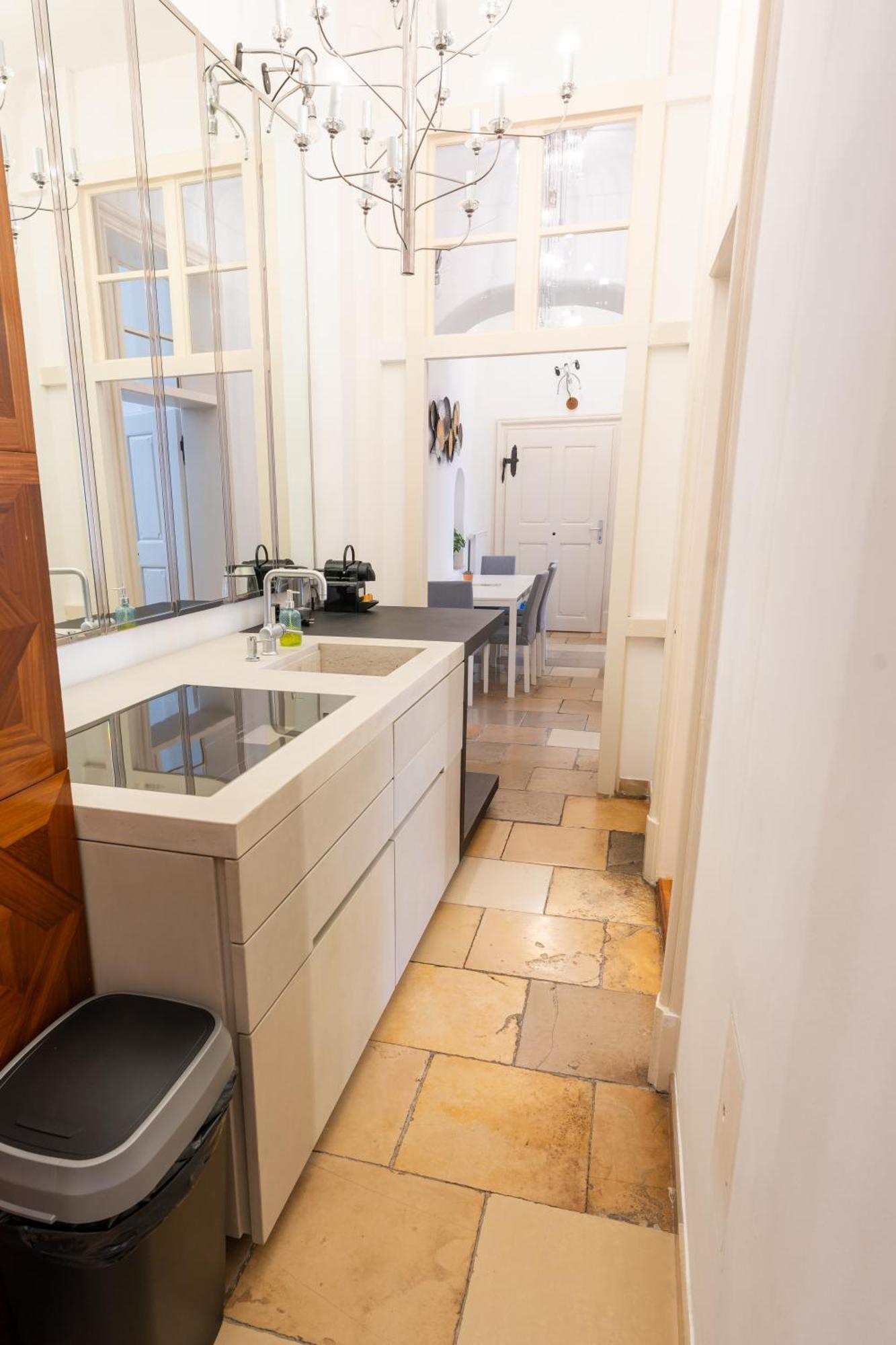 Premium - Schoenlaterngasse Apartment Vienna