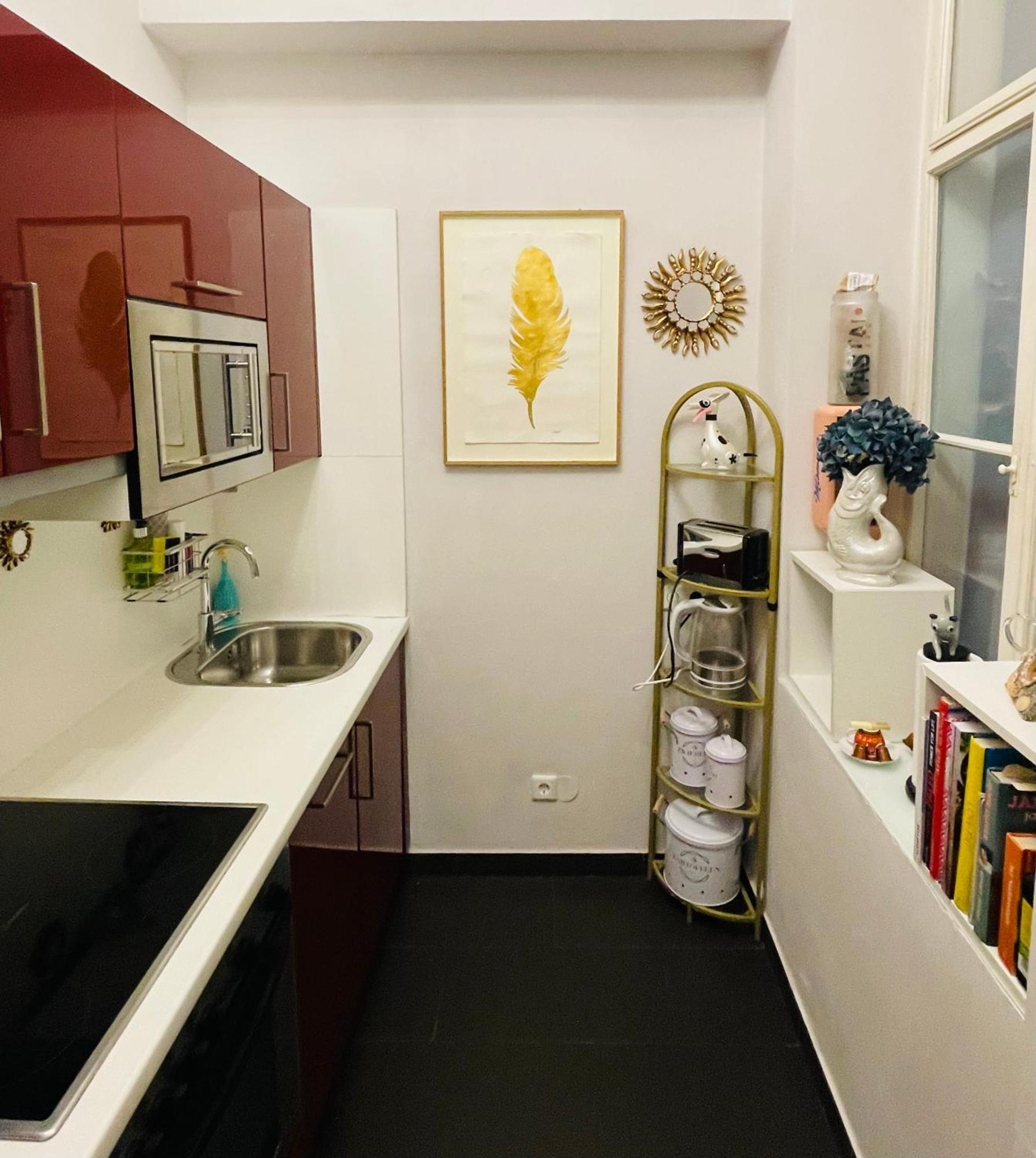 Feel At - Self Check In Apartment