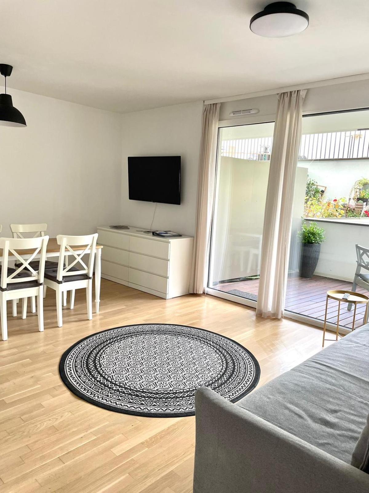 Sunny Side Up Apartment Vienna