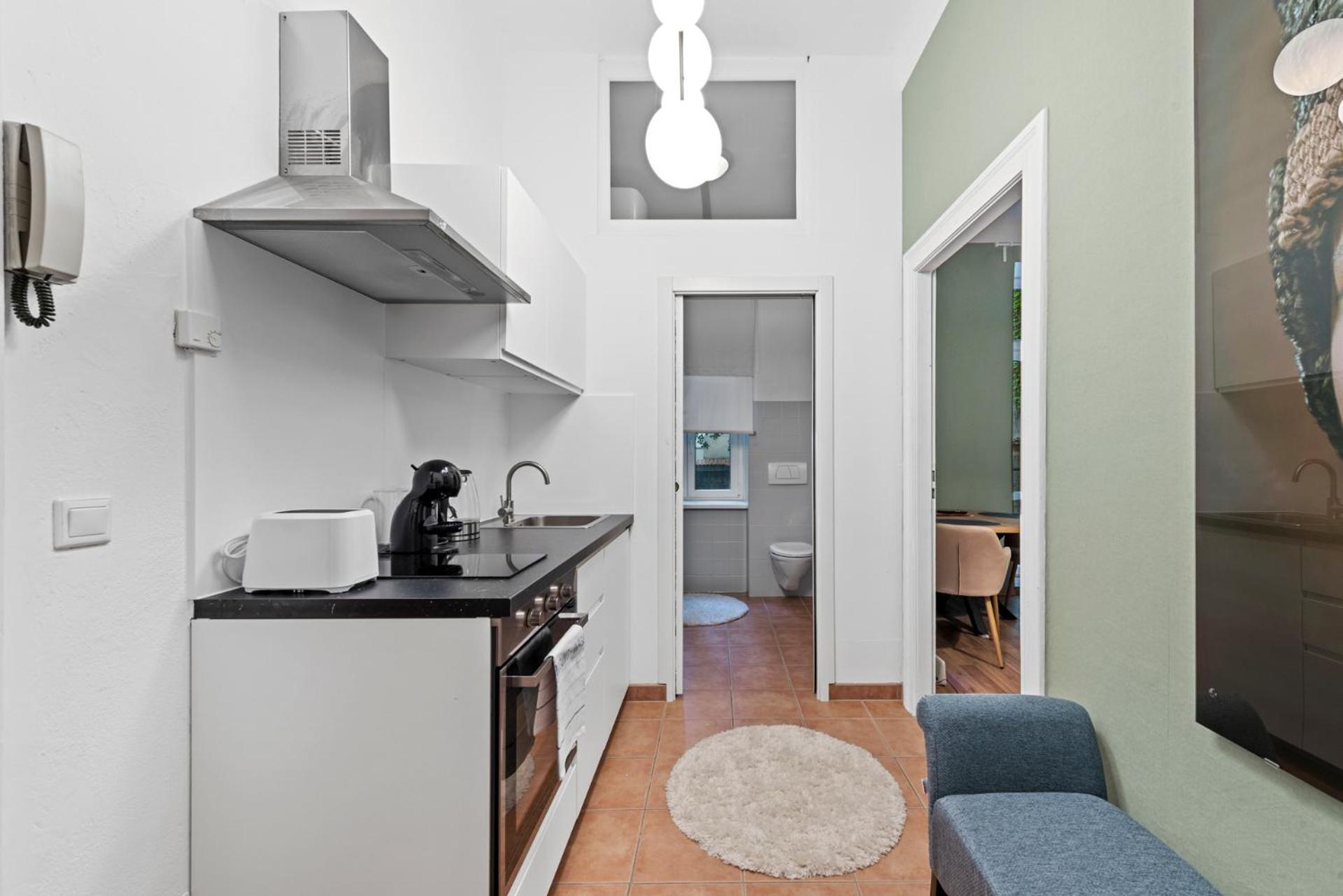 Apartamento 4ty3 - Spacious In The Heart Of The 8th District Is Calling *