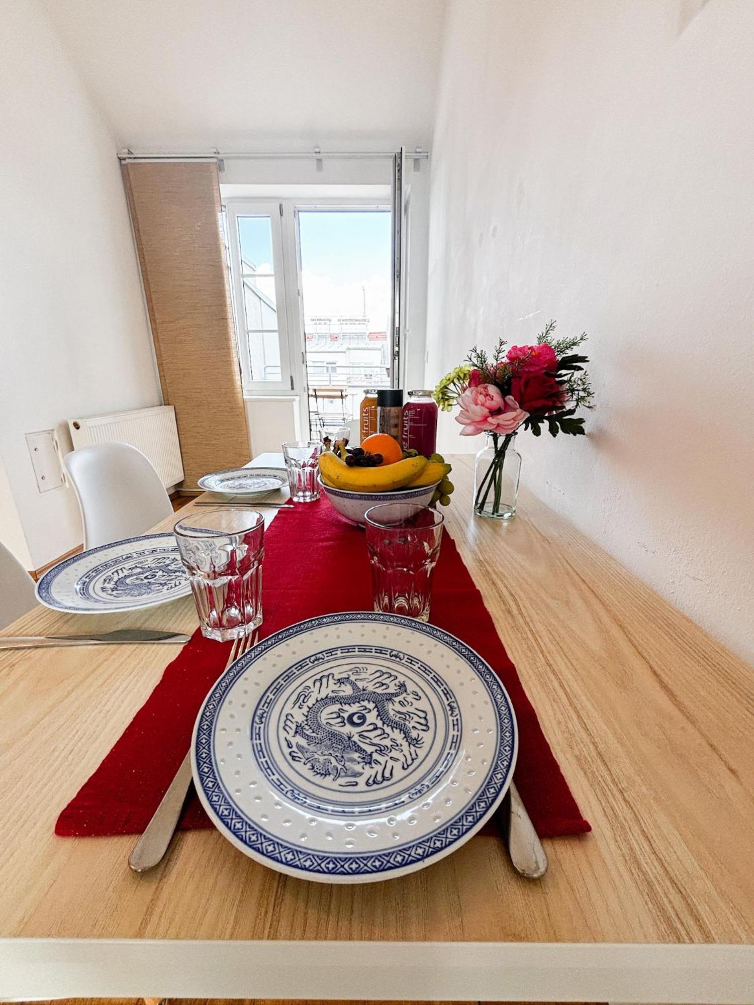 Sonniges Mit Terrasse, 15min Ins Zentrum Apartment