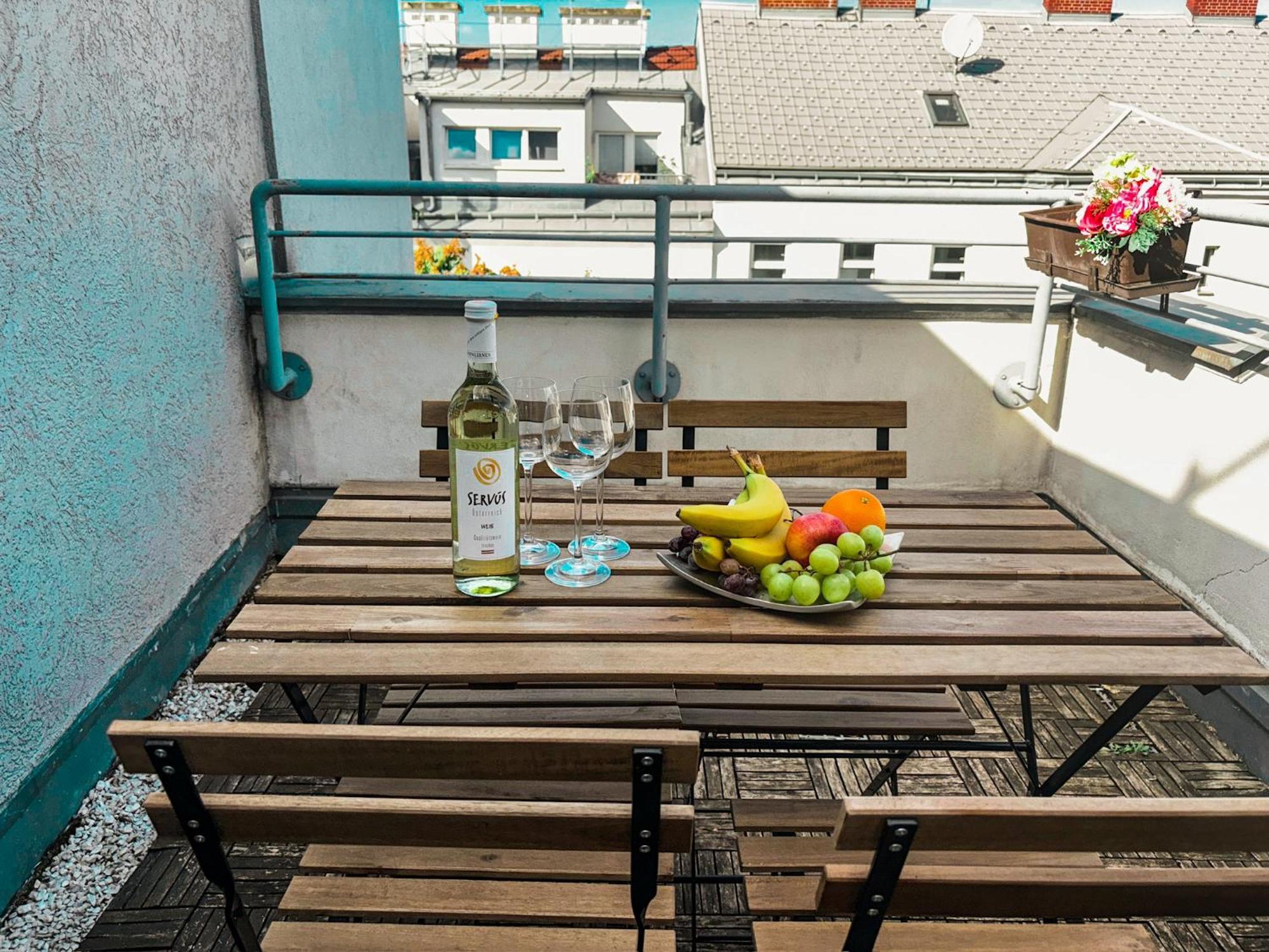 Apartment Sonniges Mit Terrasse, 15min Ins Zentrum *