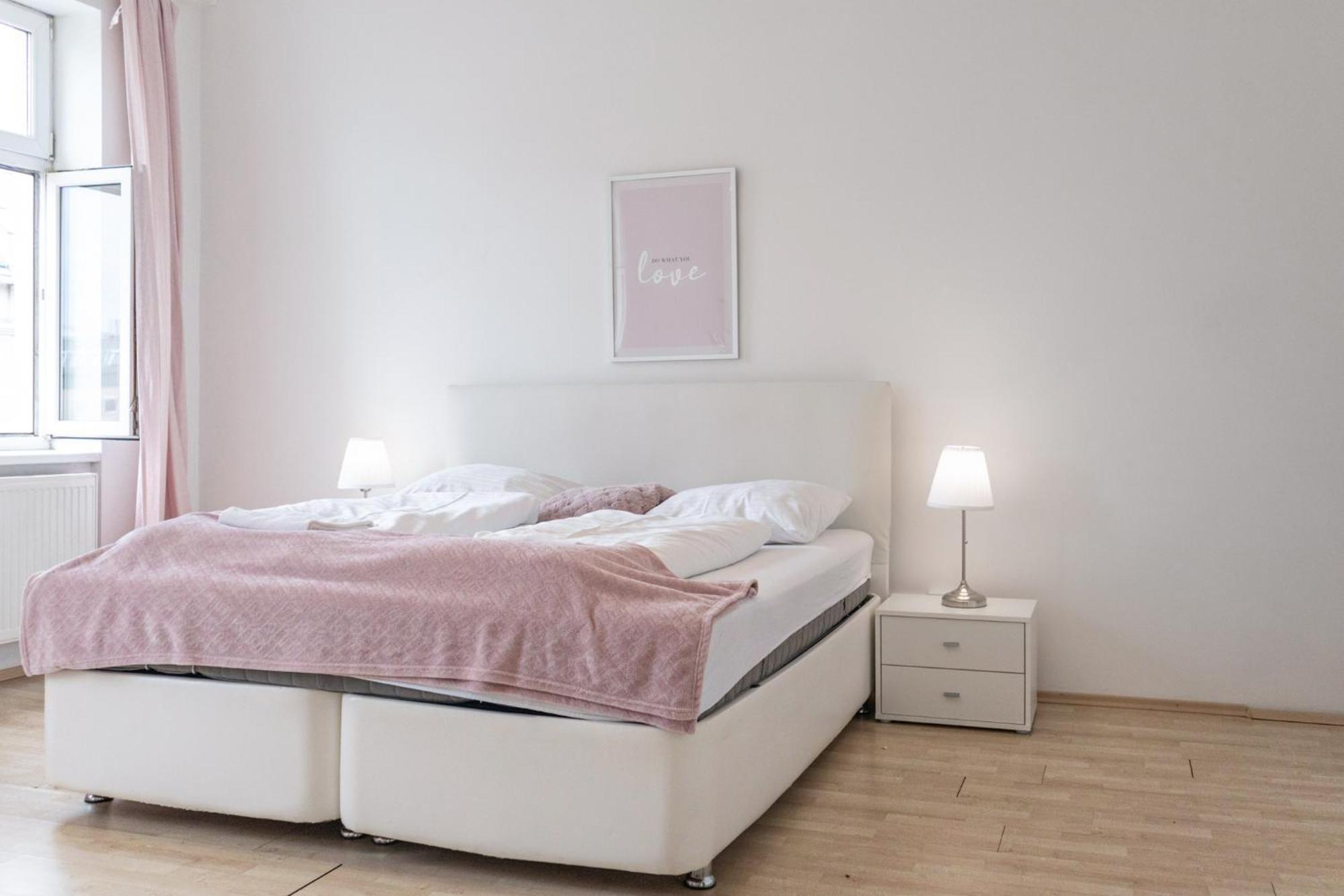 Comfy In Shared For Longstays Near Matzleinsdorfer Station Appartamento