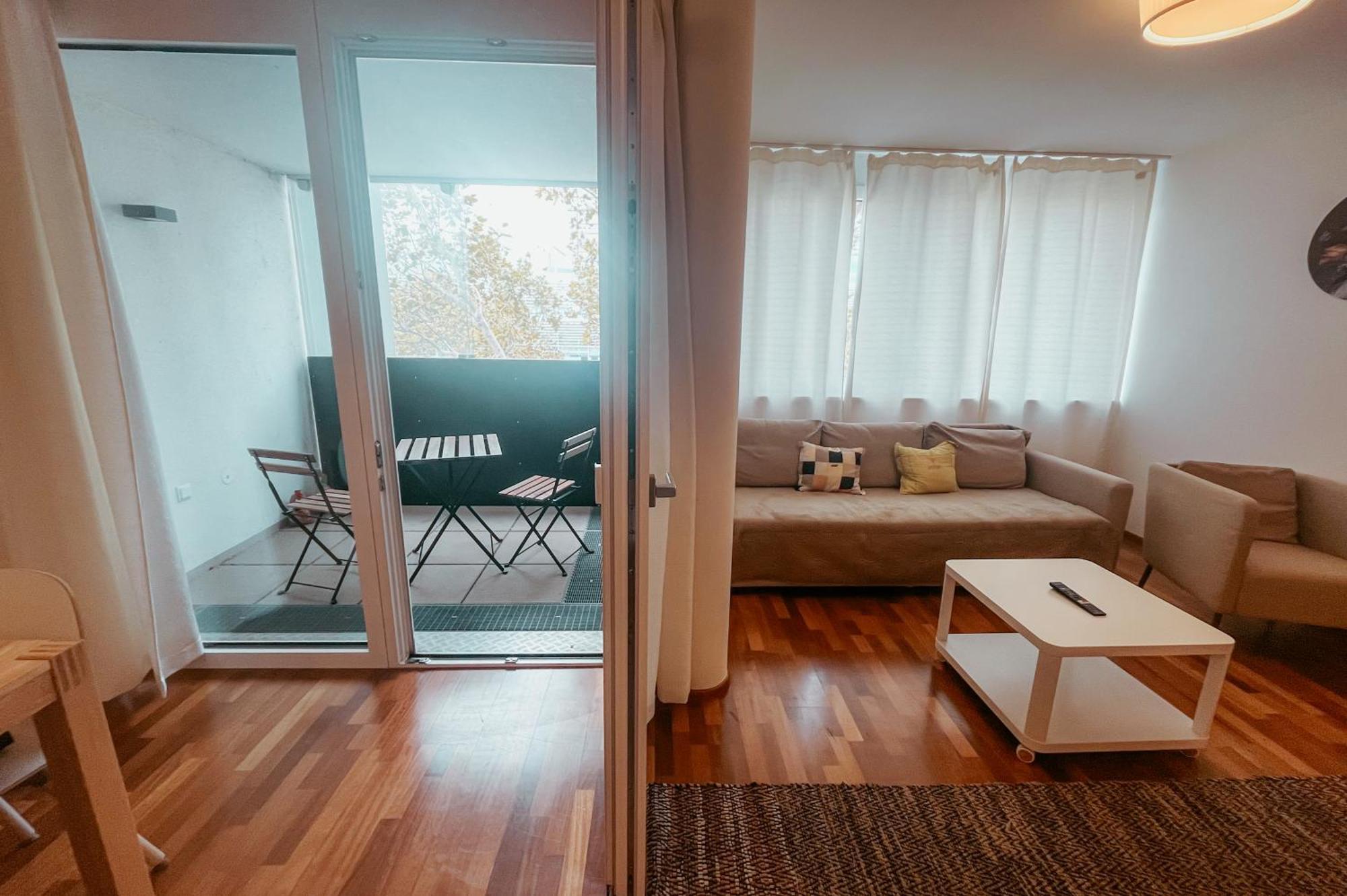 Apartment Danube Island 12 *