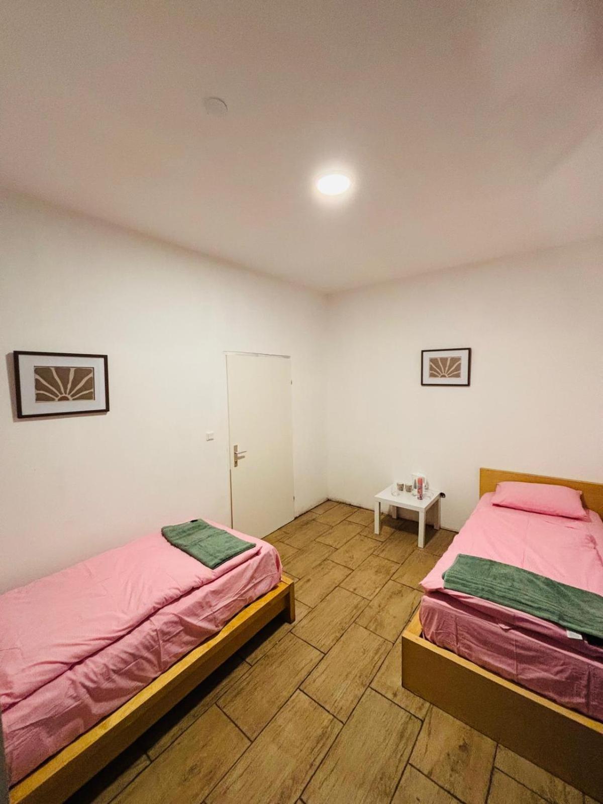 Penzingrooms Guest house