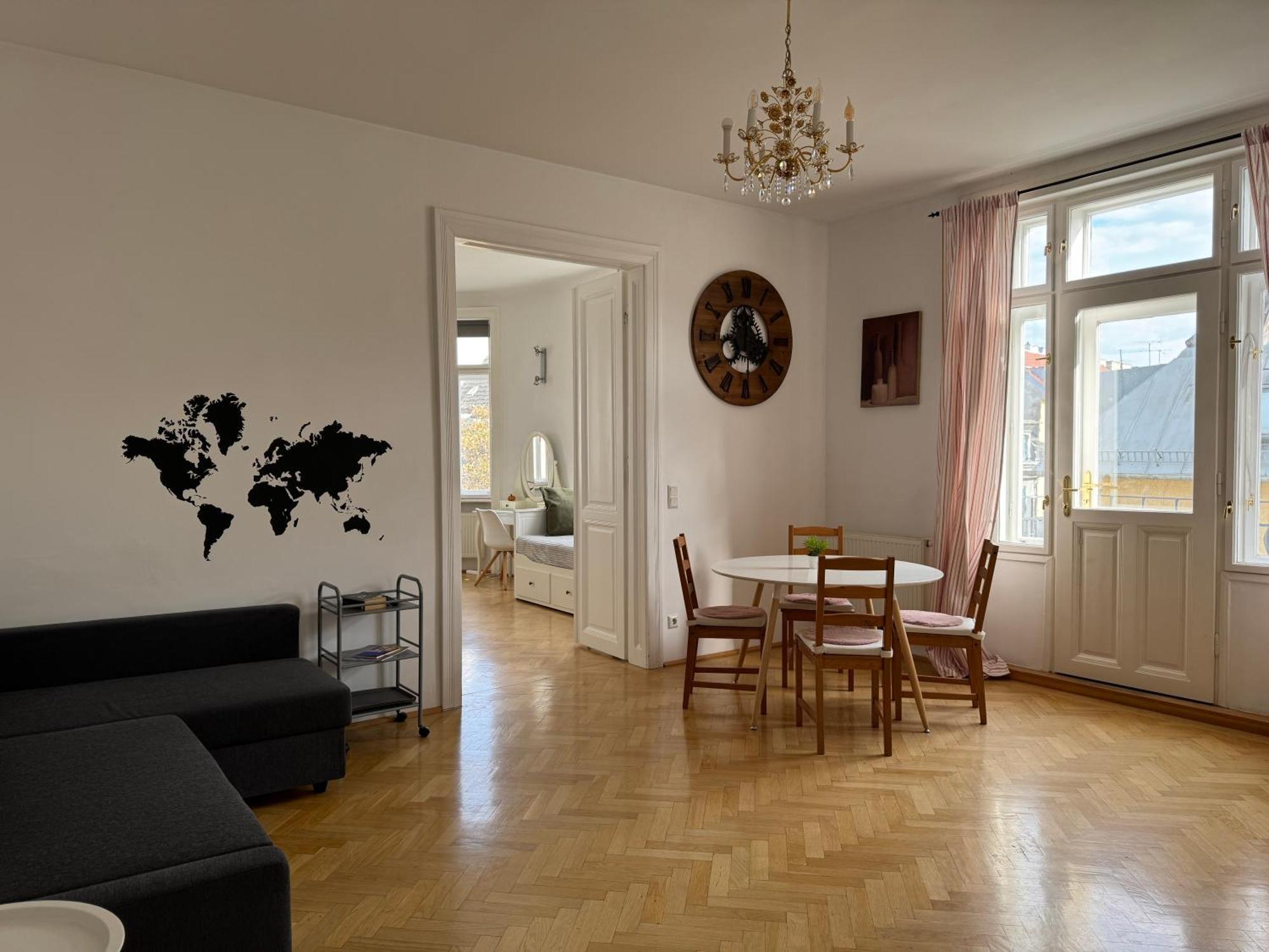 Cozy Near Schoenbrunn 17