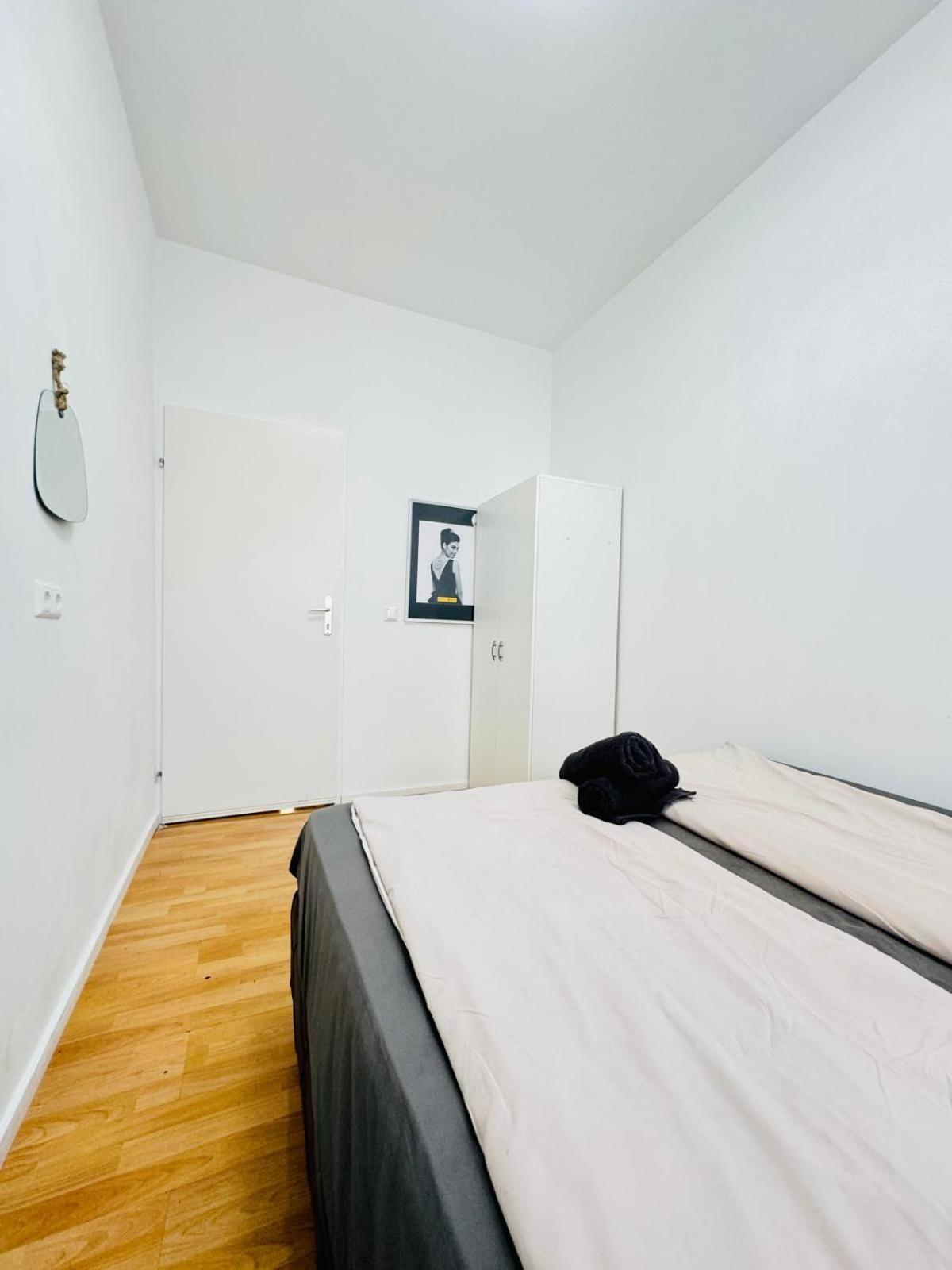 Comfy In A Shared Apt, 8min To Rathausplatz *