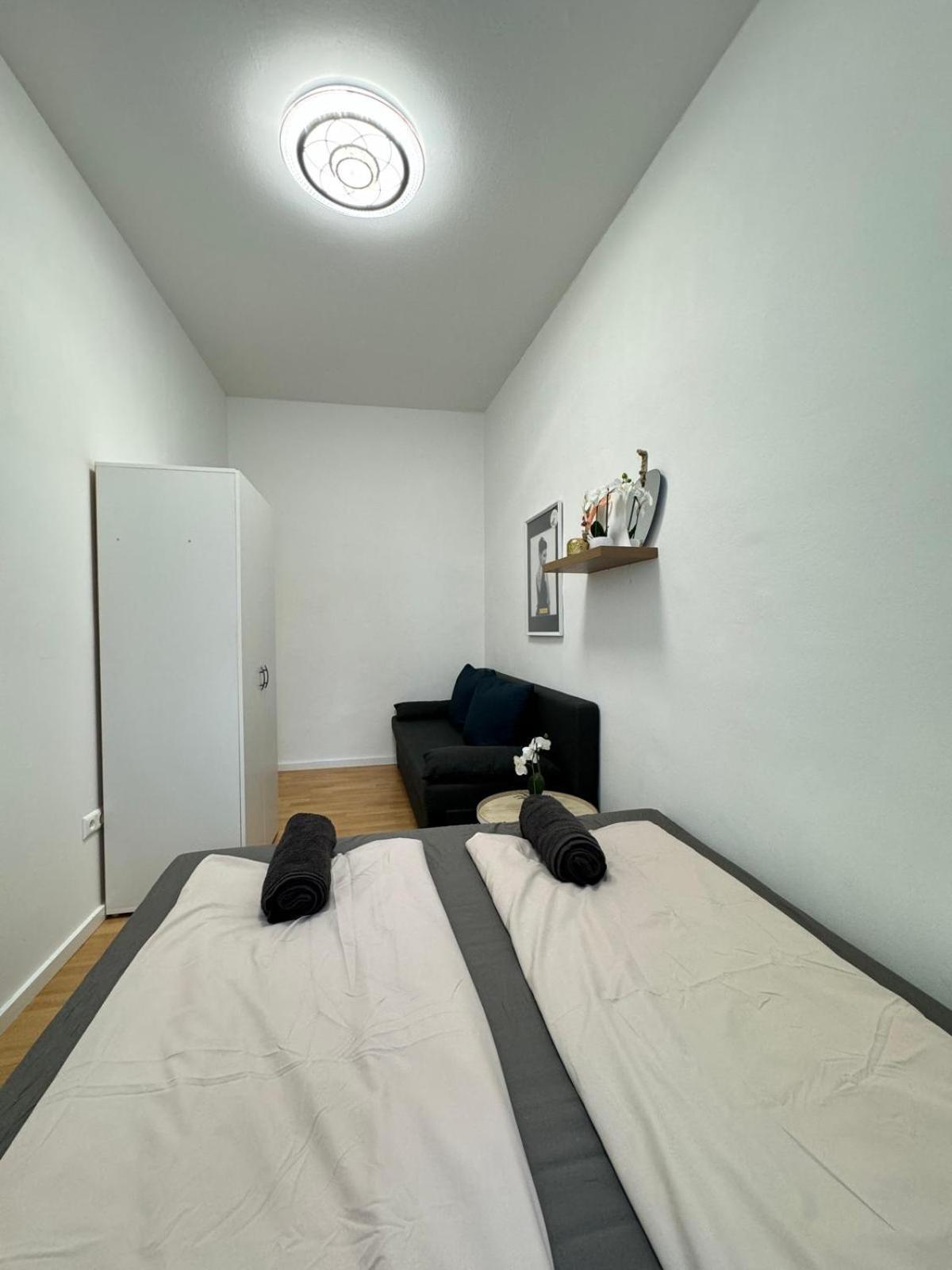 Comfy In A Shared Apt, 8min To Rathausplatz