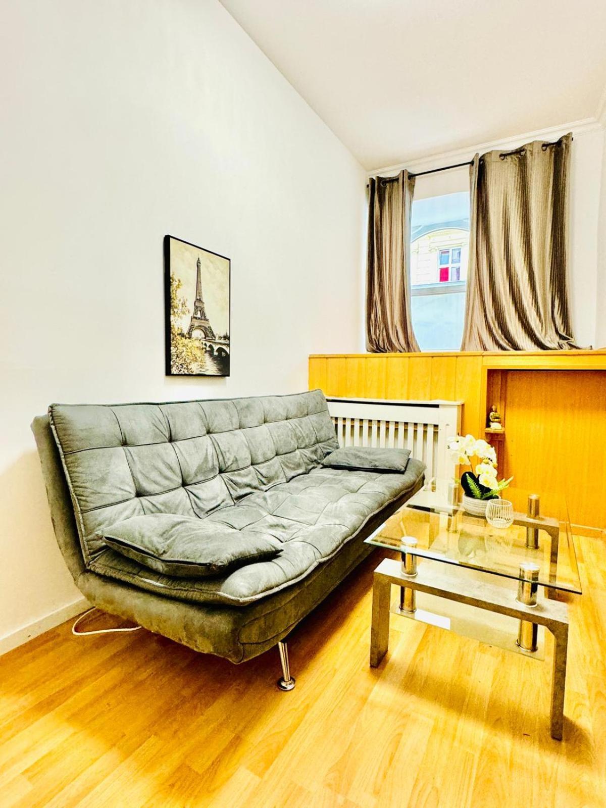 Apartment Comfy In A Shared Apt, 8min To Rathausplatz Vienna