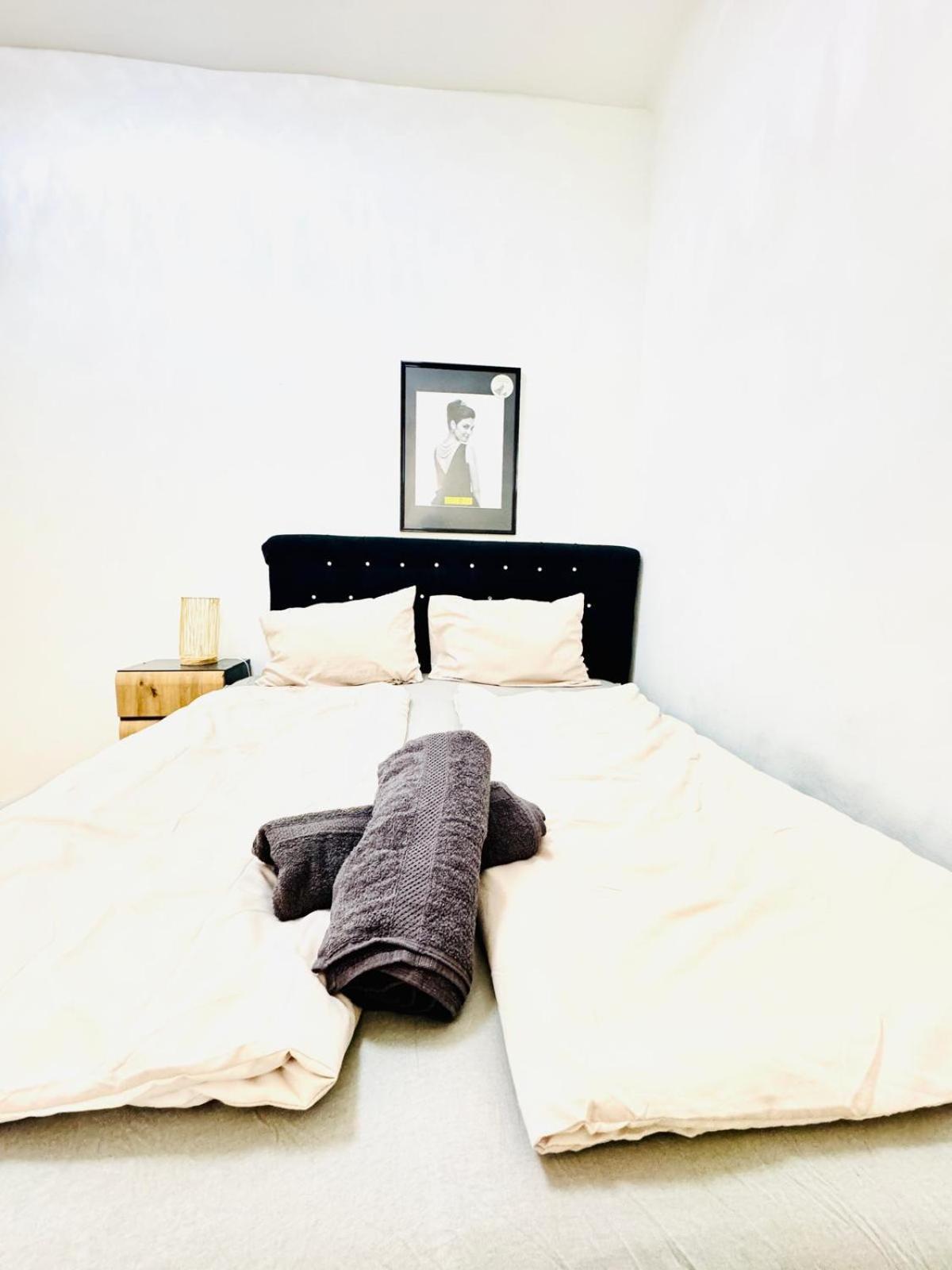 Comfy In A Shared Apt, 8min To Rathausplatz * Vienna