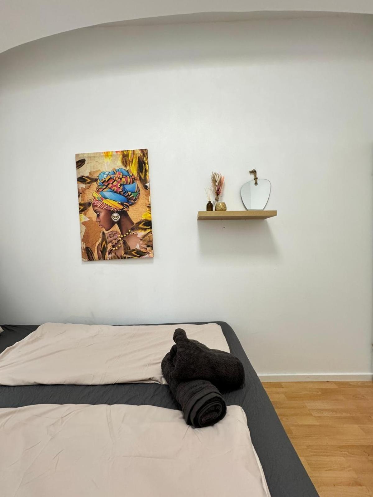 Apartment Comfy In A Shared Apt, 8min To Rathausplatz