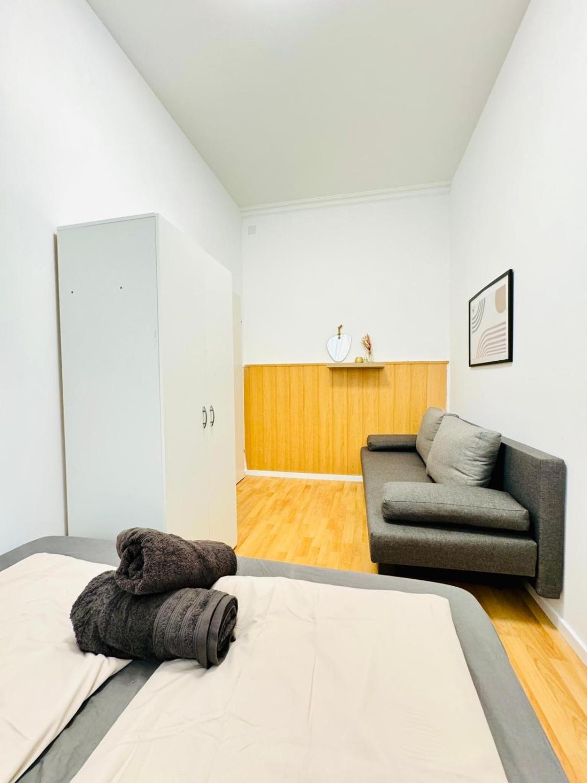 Apartment Comfy In A Shared Apt, 8min To Rathausplatz