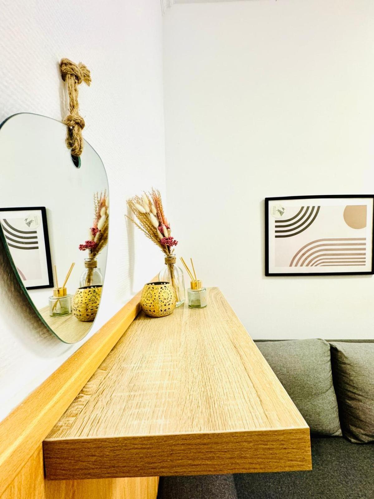 Comfy In A Shared Apt, 8min To Rathausplatz Apartment Vienna