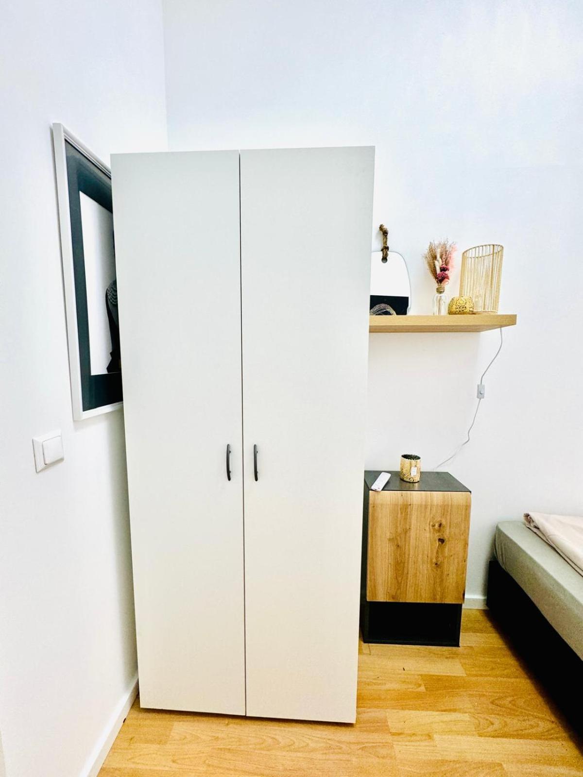 Comfy In A Shared Apt, 8min To Rathausplatz Vienna