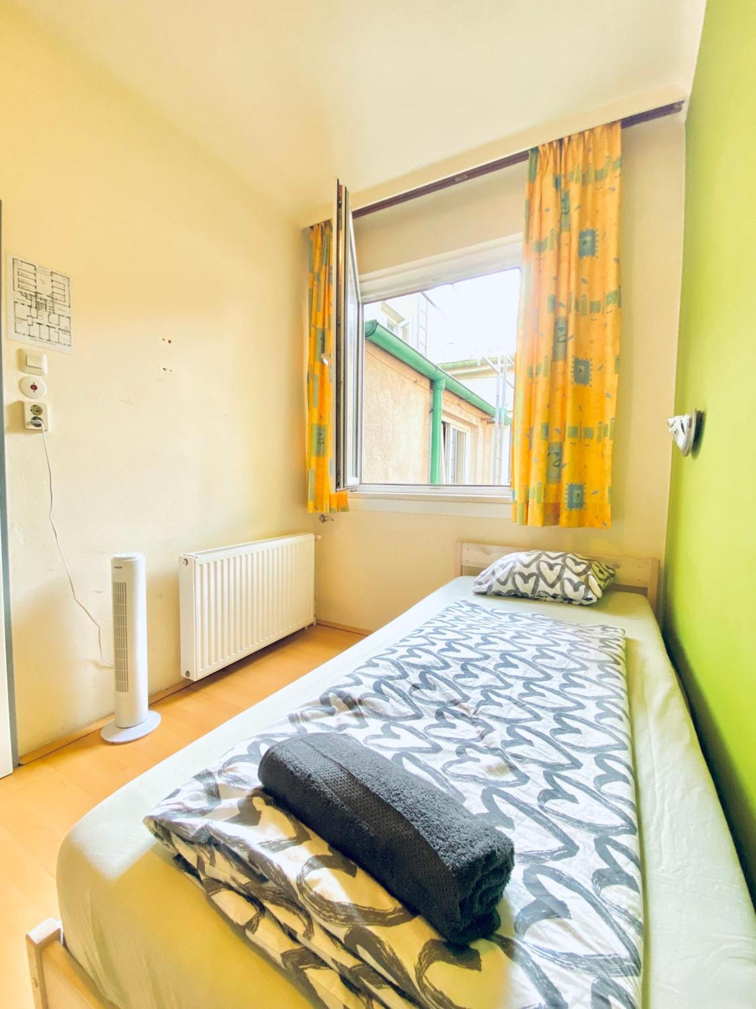 Affordable Central Rooms, 10-min To Lugner City Appartamento Vienna