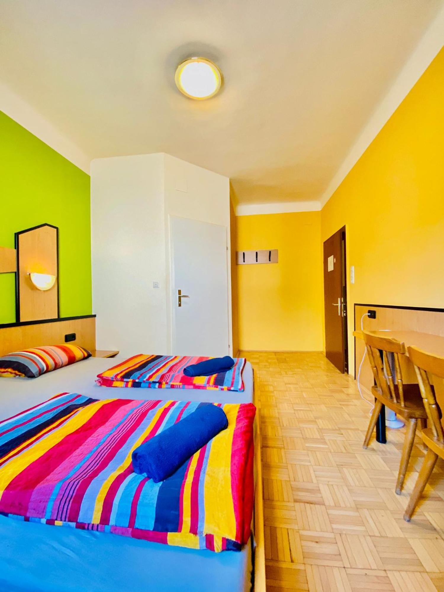 Appartamento Affordable Central Rooms, 10-min To Lugner City