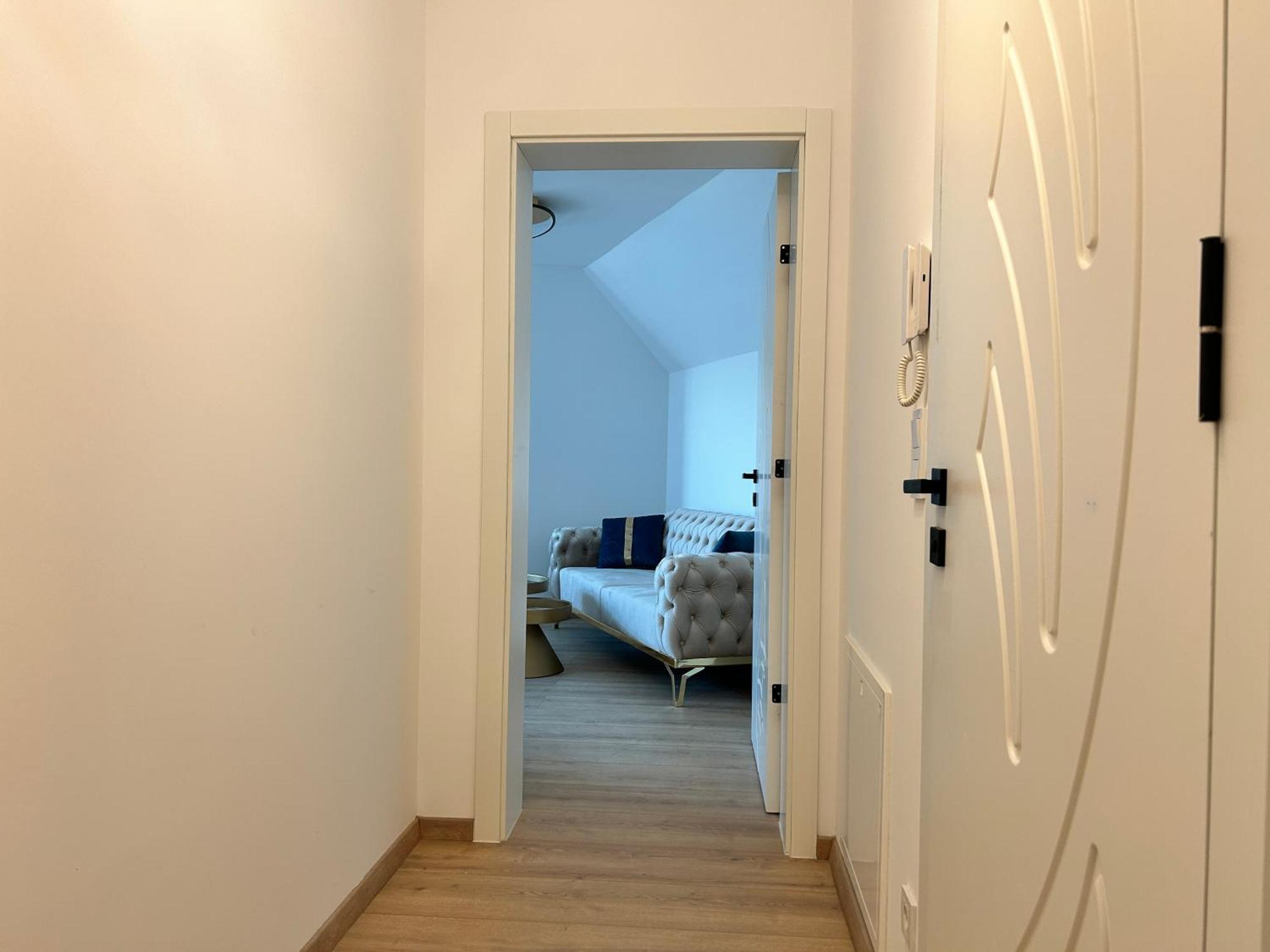 Apartamento Asp Modern With Balcony & Free Parking
