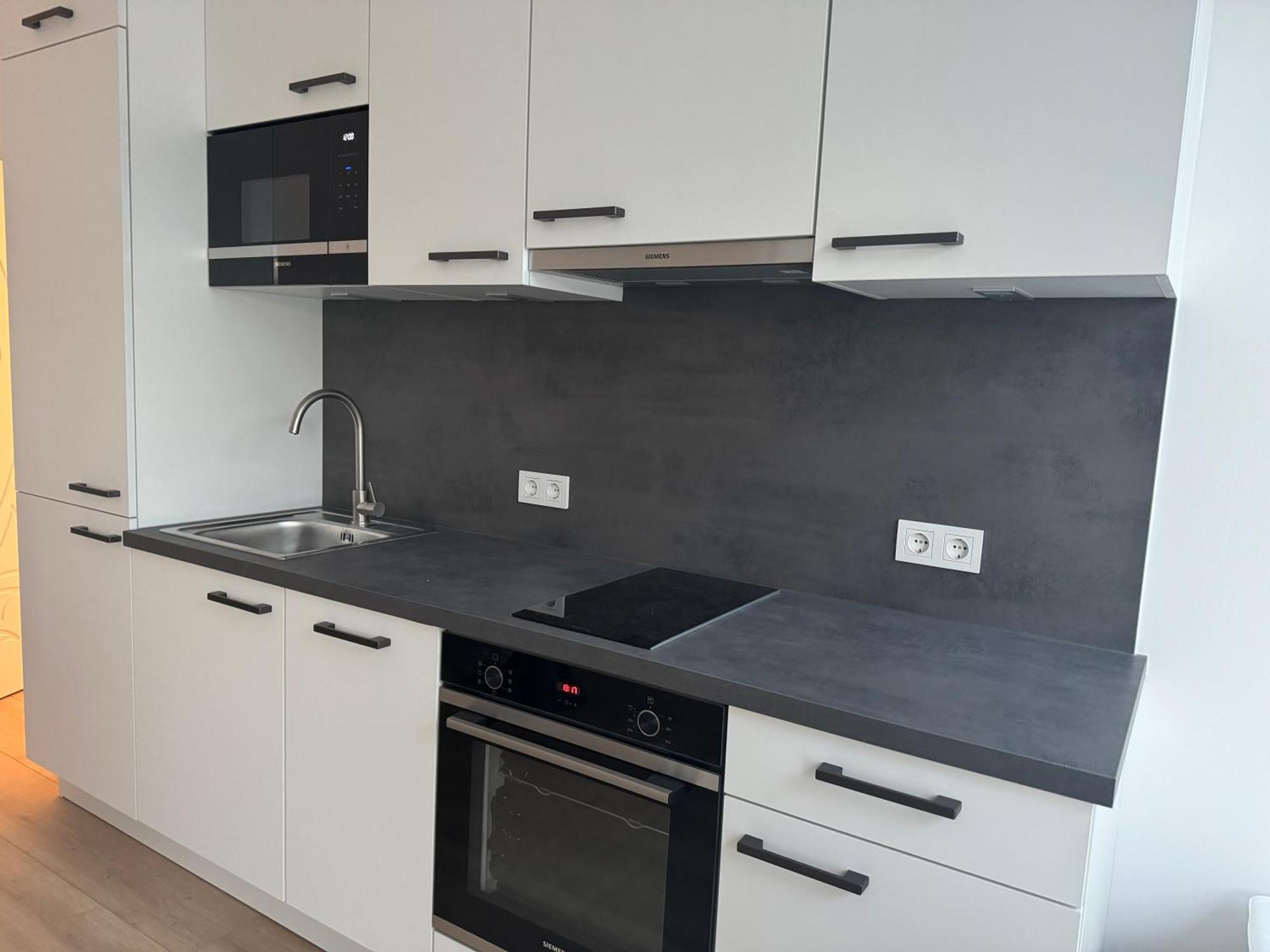 Apartamento Asp Modern With Balcony & Free Parking *