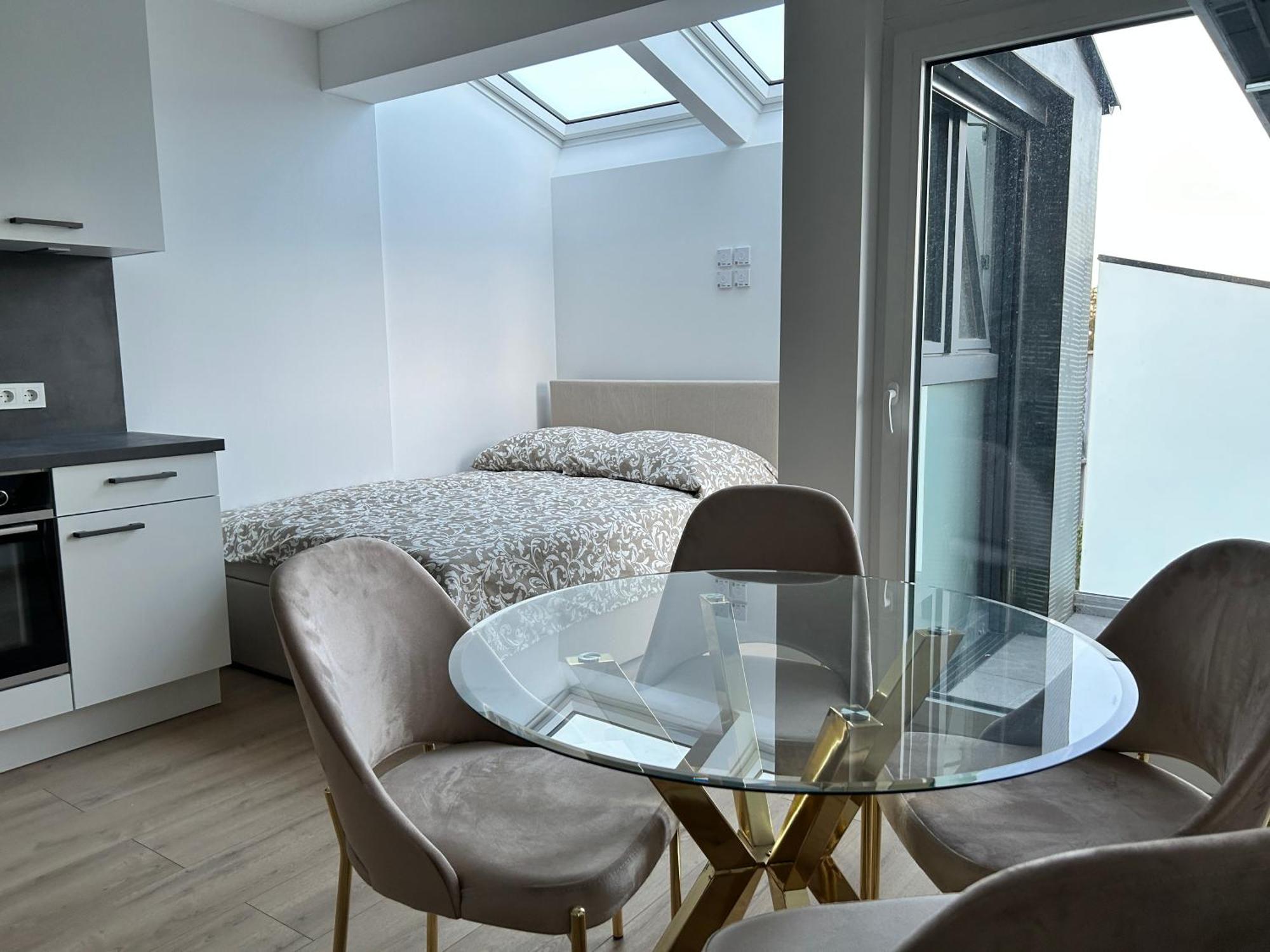 Asp Modern With Balcony & Free Parking Apartamento Viena