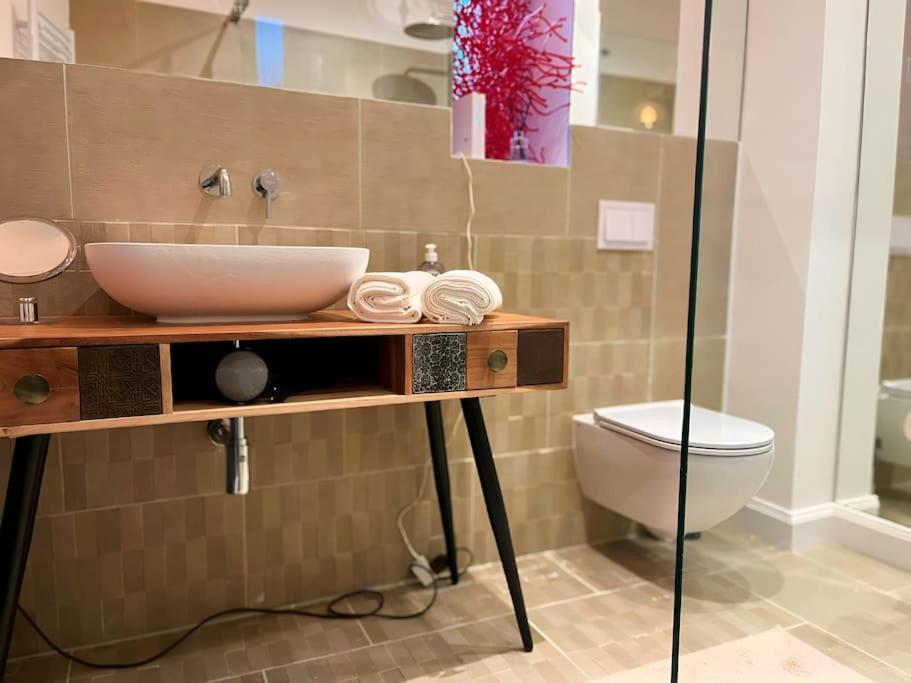 Apartment Helle Erdgeschosswohnung, Nahe Zentrum Und Schoenbrunn Vienna