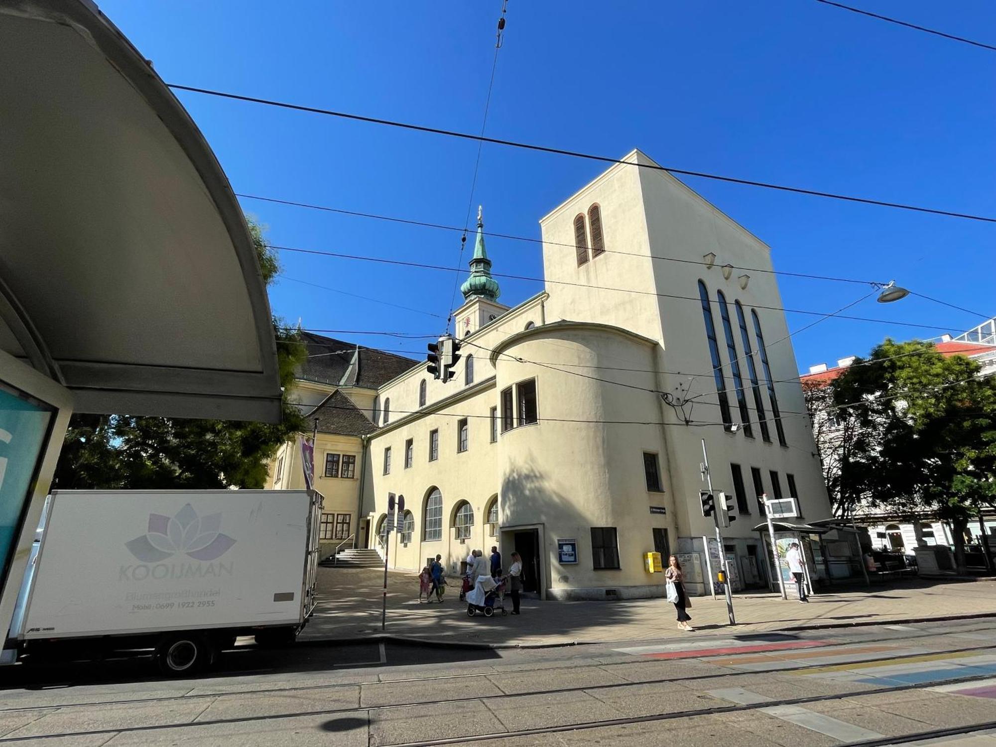 Luxury At Famous Kutschkermarkt Apartment *
