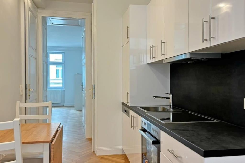 2 25 Apartment