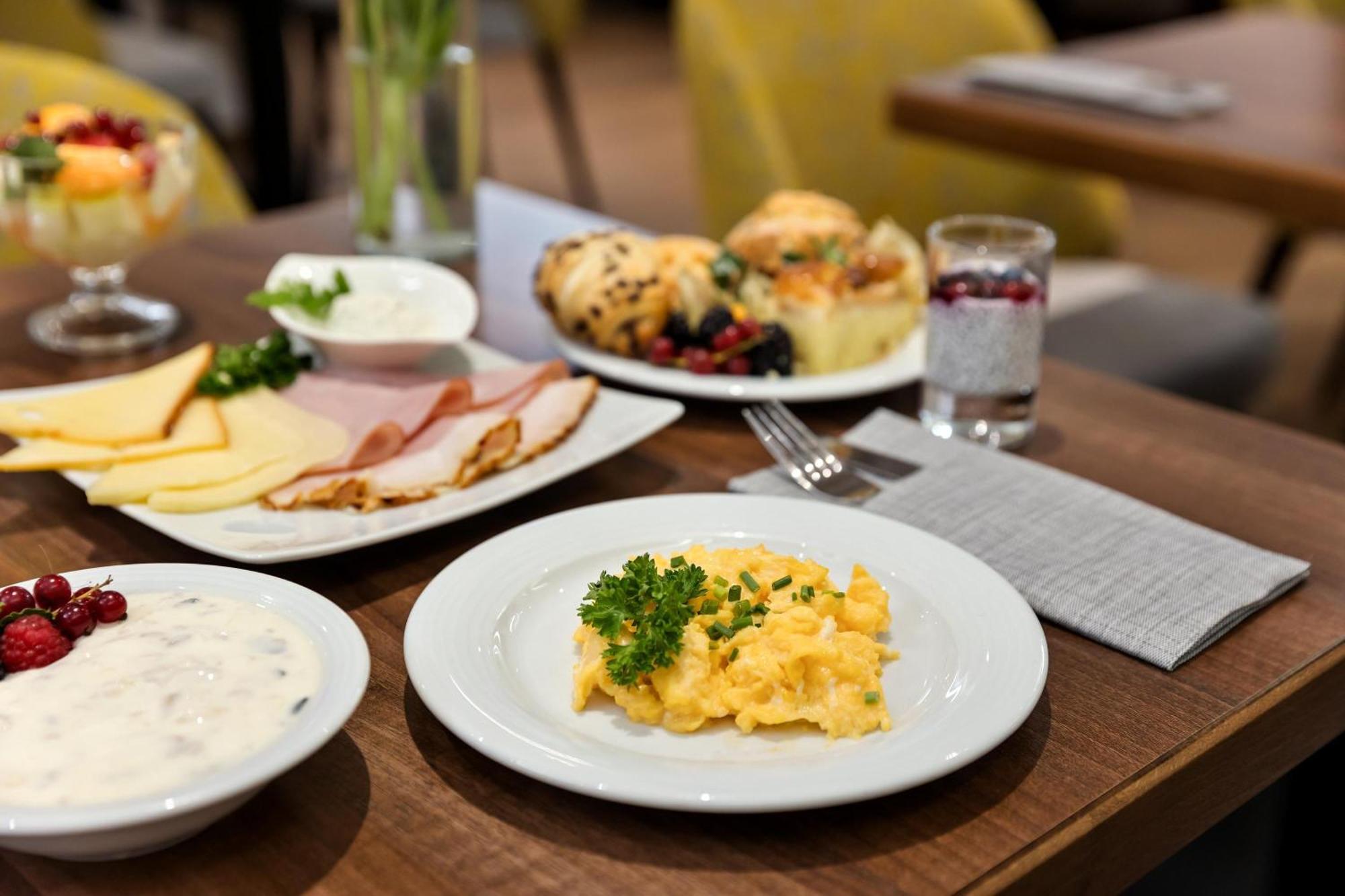 Hotel Rathauspark Wien, A Member Of Radisson Individuals Vienna
