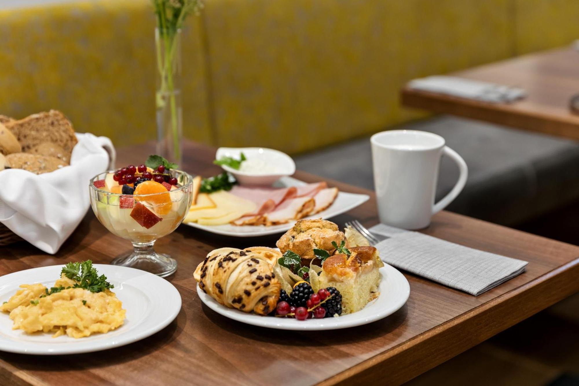 Rathauspark Wien, A Member Of Radisson Individuals 4* Vienna
