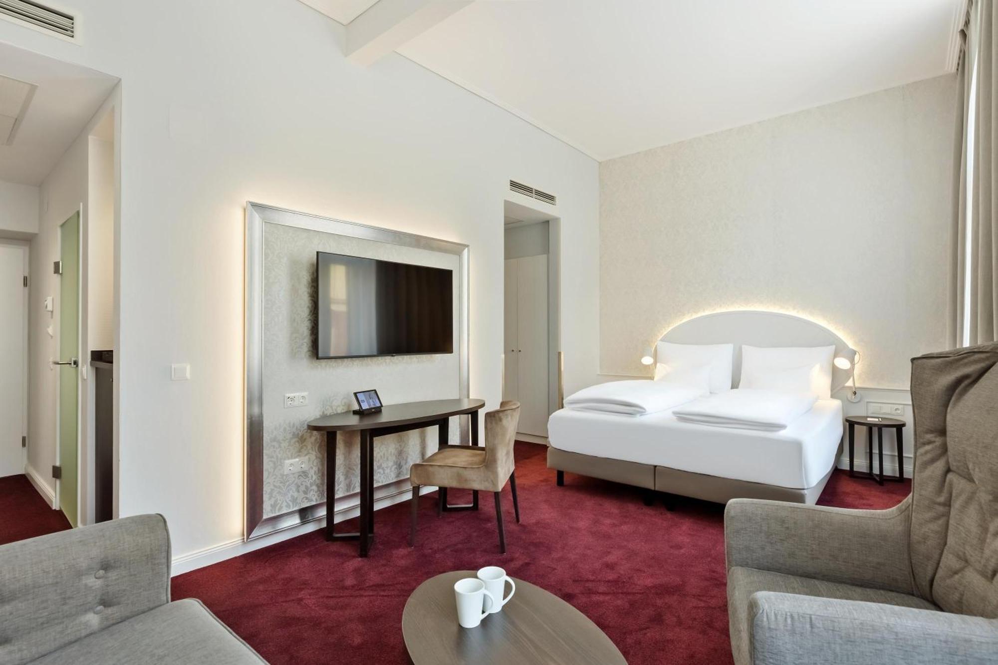 Rathauspark Wien, A Member Of Radisson Individuals 4*